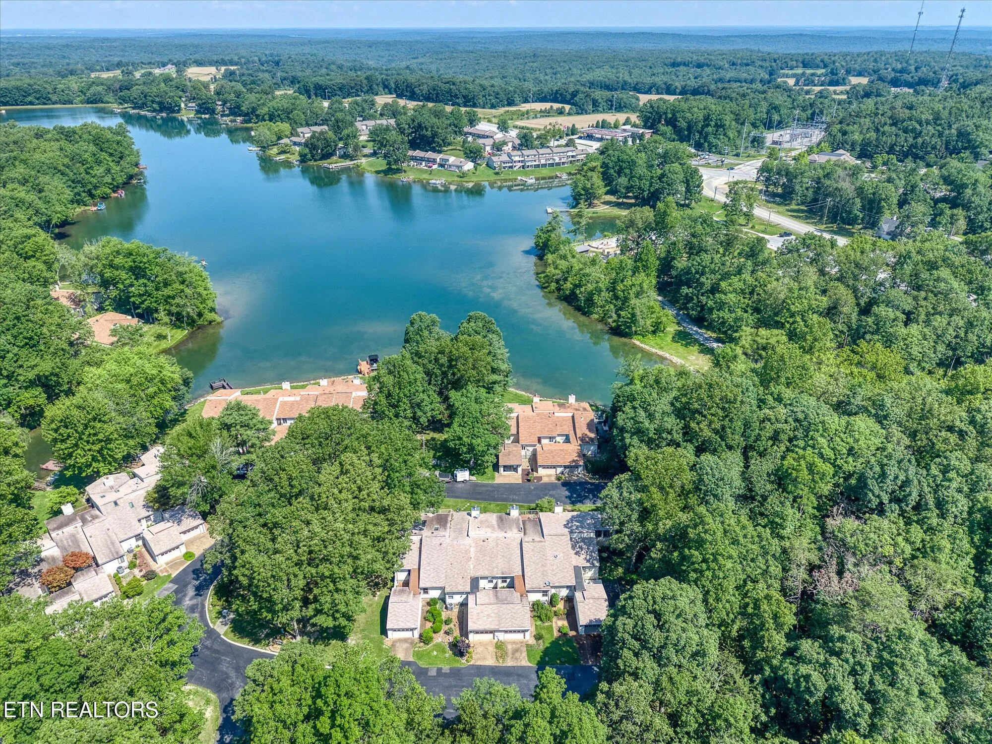 Property Slideshow image 32 of 32 | 4 woodland ct, Crossville, TN, 38558