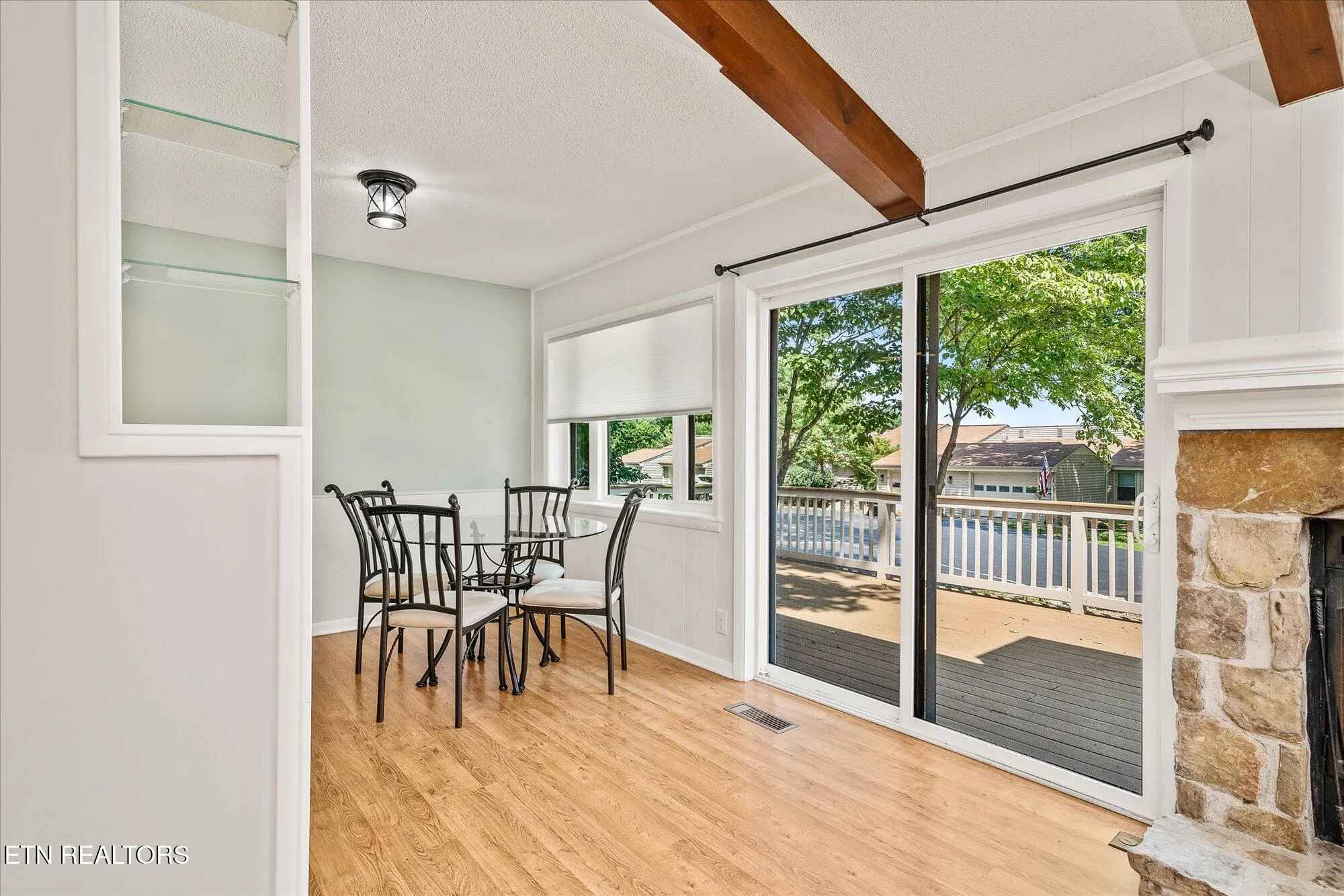 Property Slideshow image 16 of 32 | 4 woodland ct, Crossville, TN, 38558