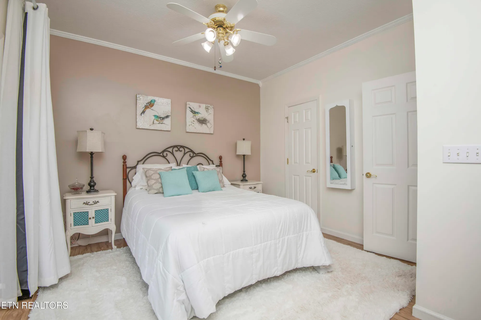 Property Slideshow image 25 of 58 | 127 kiowa way, Loudon, TN, 37774