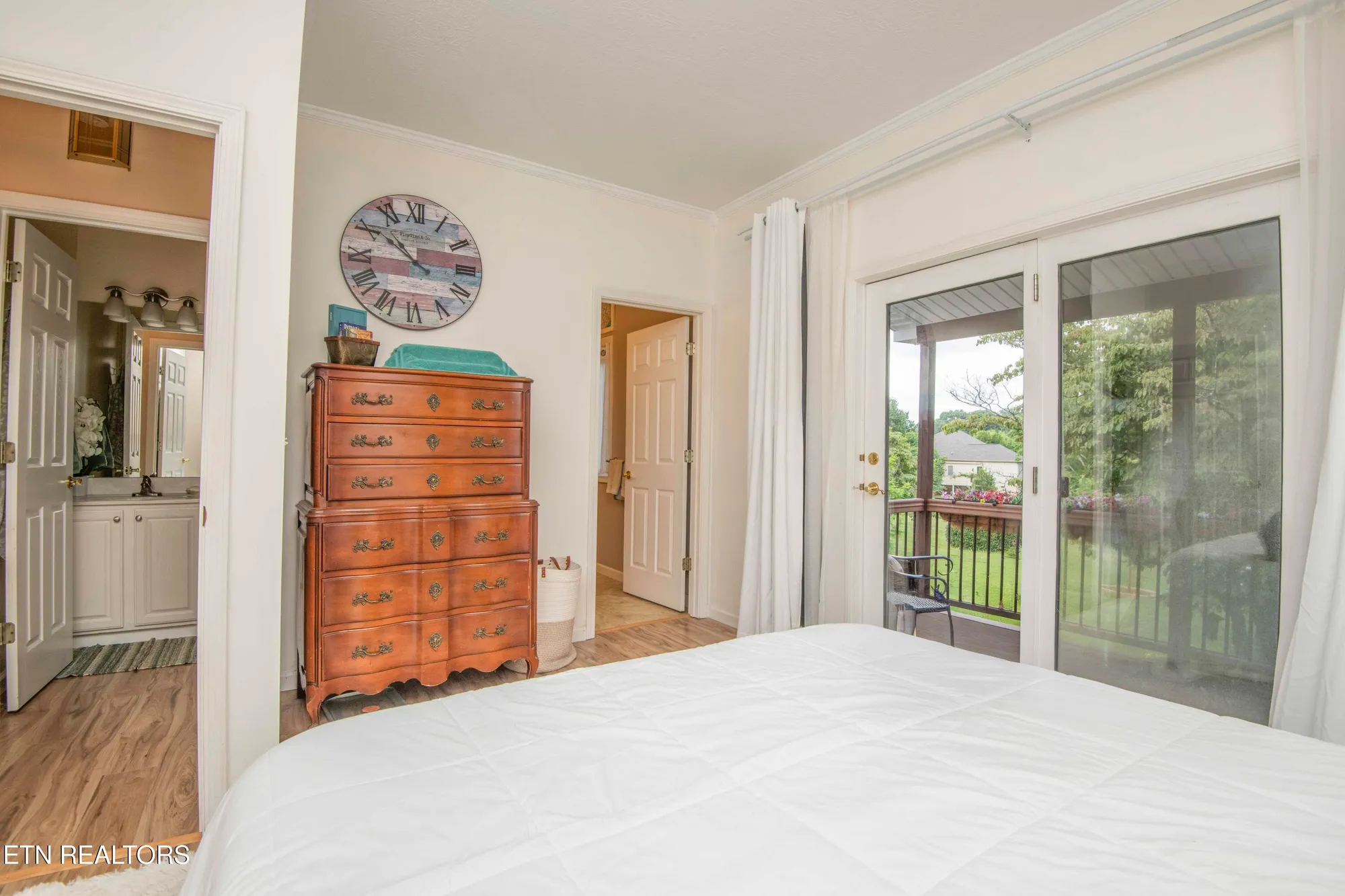 Property Slideshow image 27 of 58 | 127 kiowa way, Loudon, TN, 37774