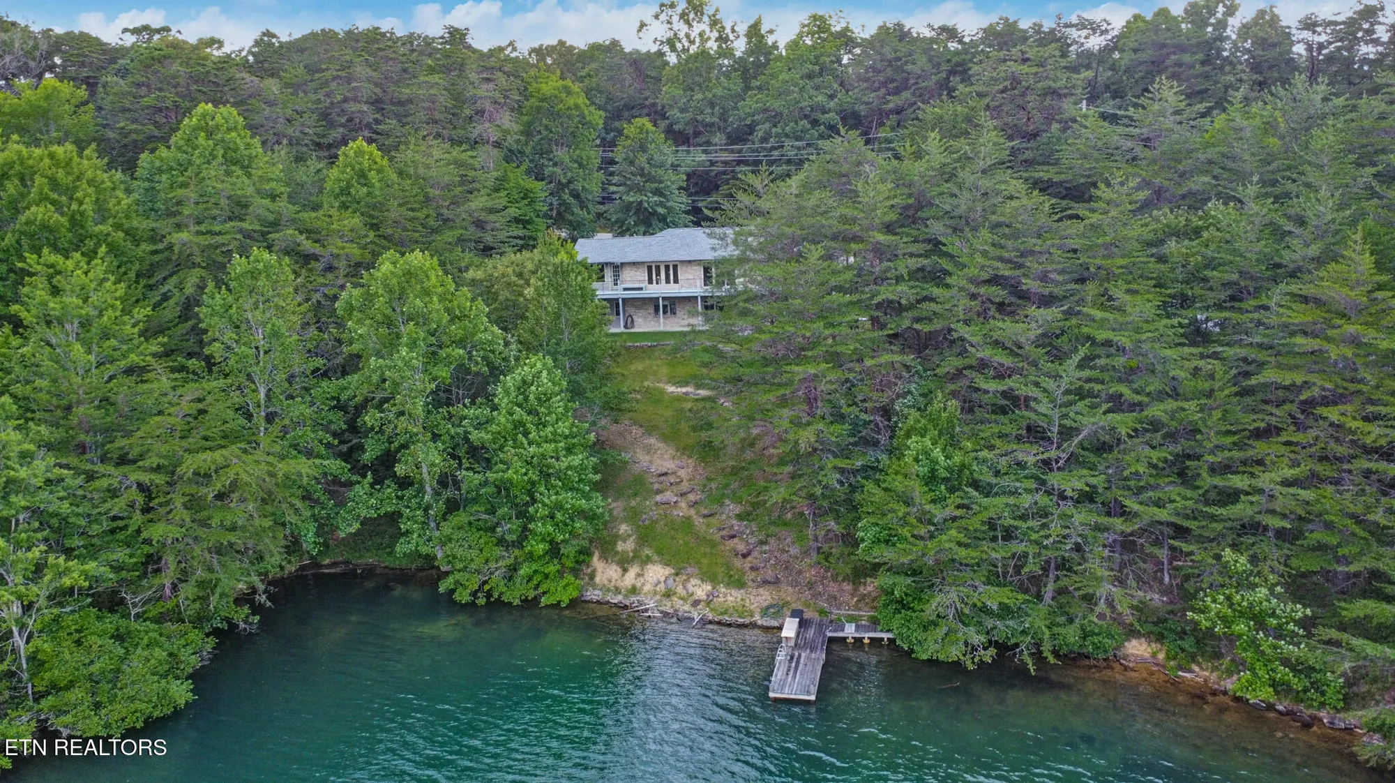 Property Slideshow image 5 of 56 | 362 westchester dr, Crossville, TN, 38558