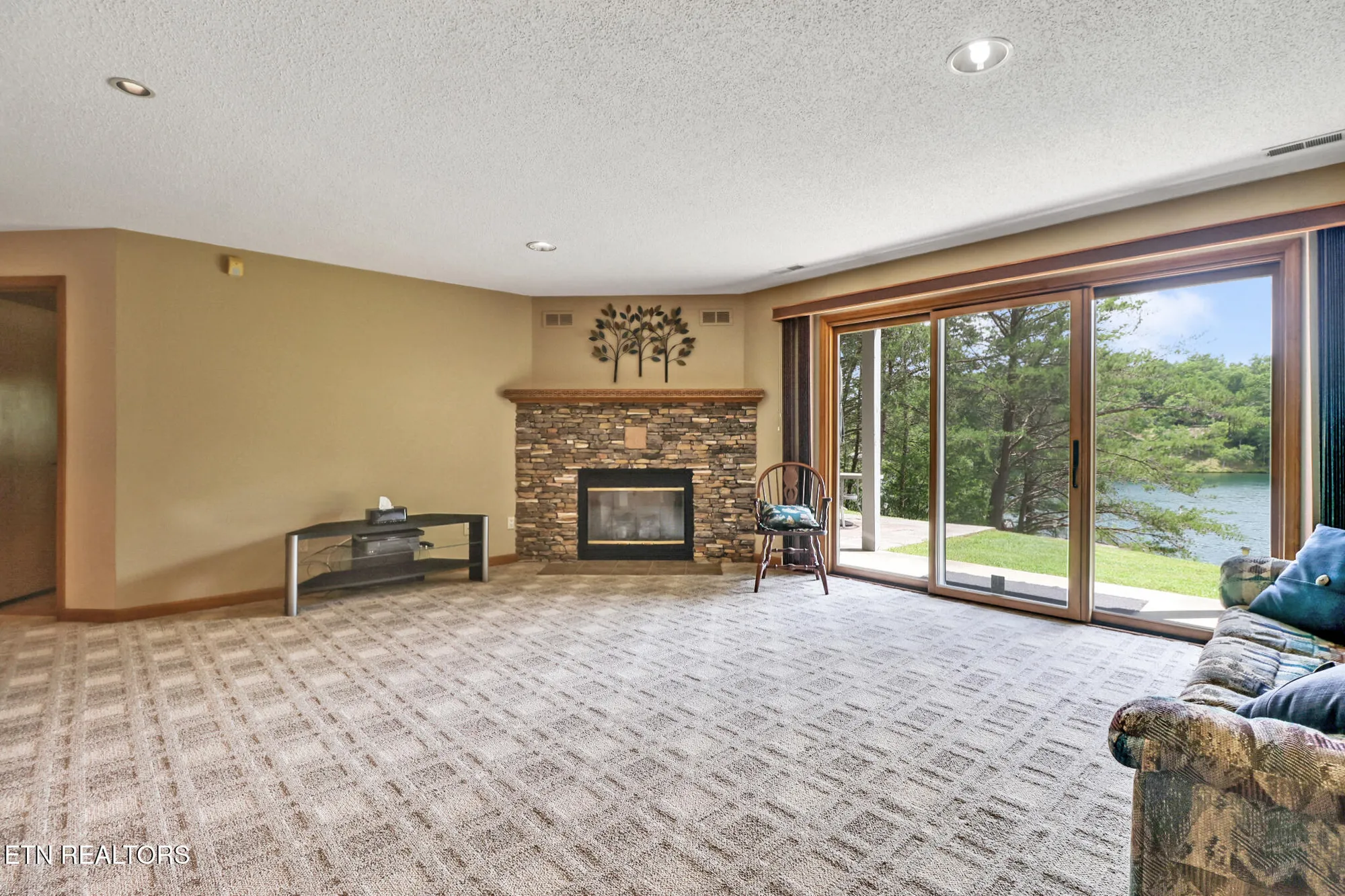 Property Slideshow image 30 of 56 | 362 westchester dr, Crossville, TN, 38558