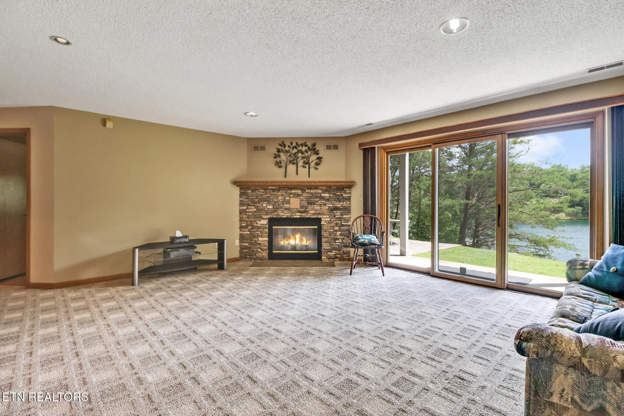 Property Slideshow image 31 of 56 | 362 westchester dr, Crossville, TN, 38558