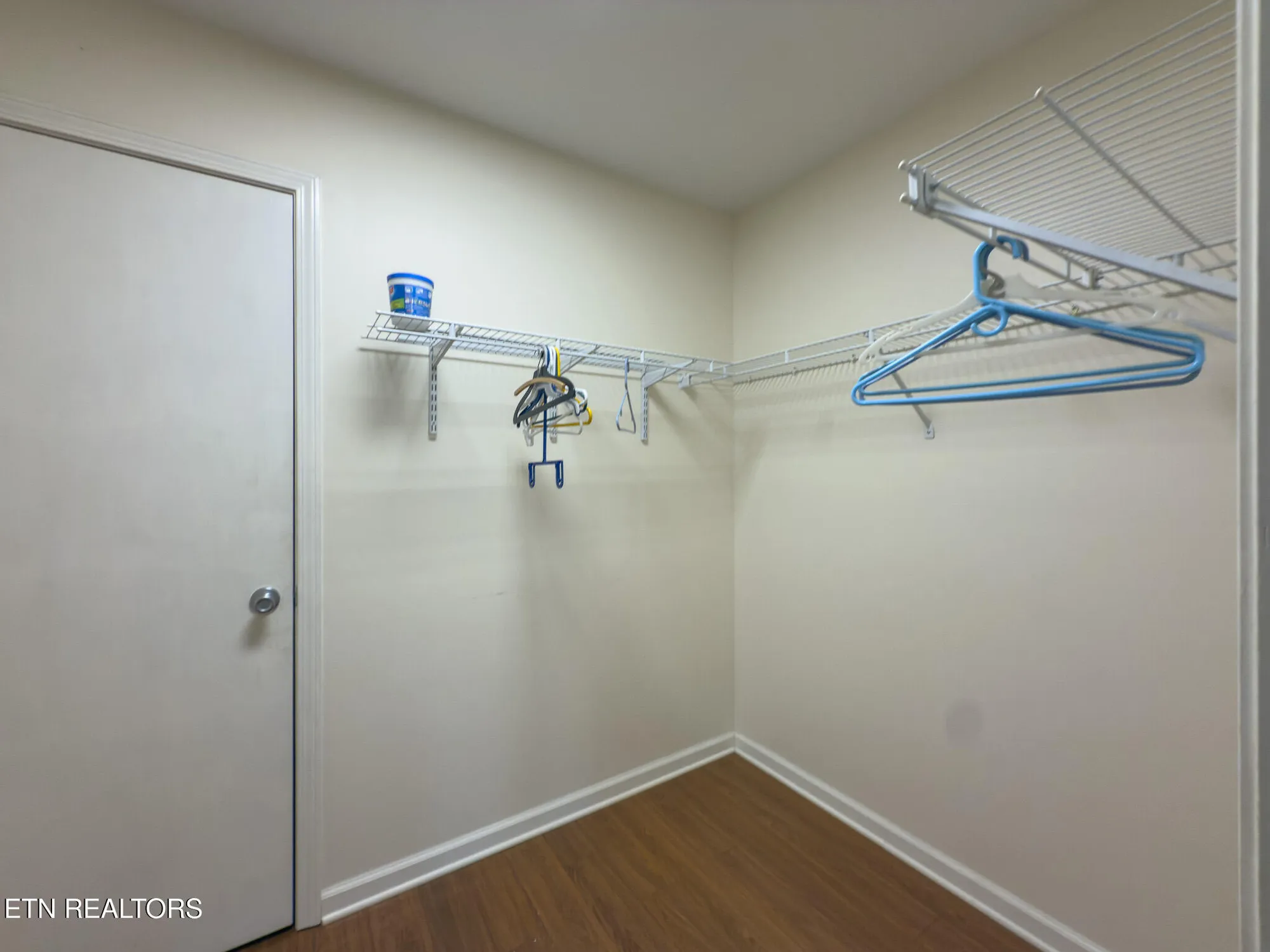 Property Slideshow image 24 of 35 | 207 chota hills ln, Loudon, TN, 37774