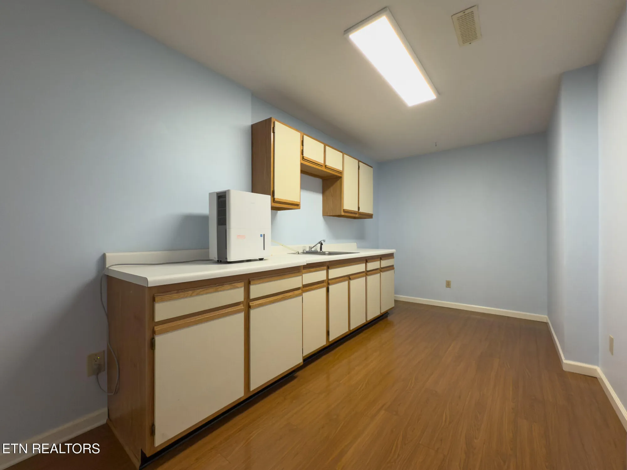 Property Slideshow image 26 of 35 | 207 chota hills ln, Loudon, TN, 37774