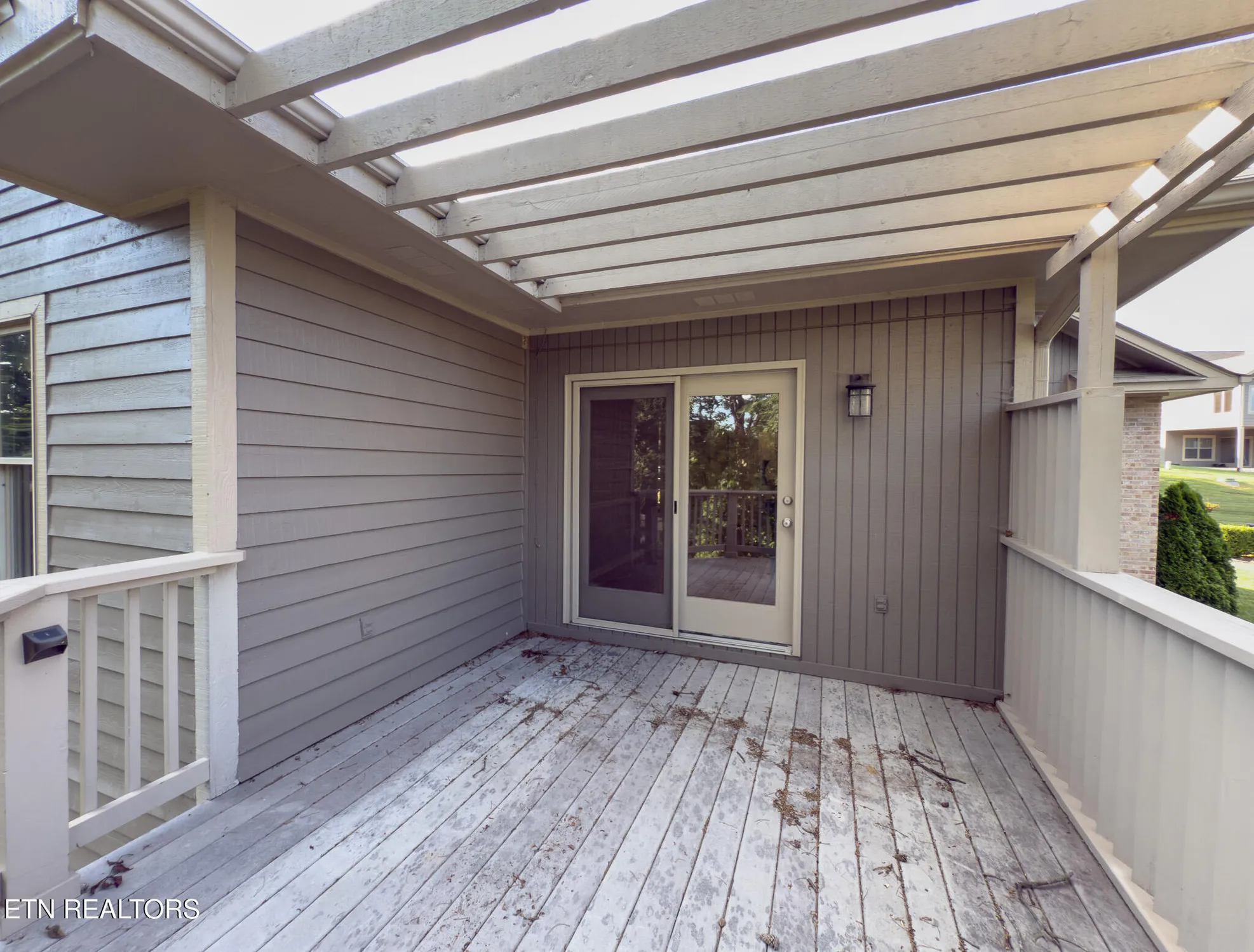 Property Slideshow image 34 of 35 | 207 chota hills ln, Loudon, TN, 37774