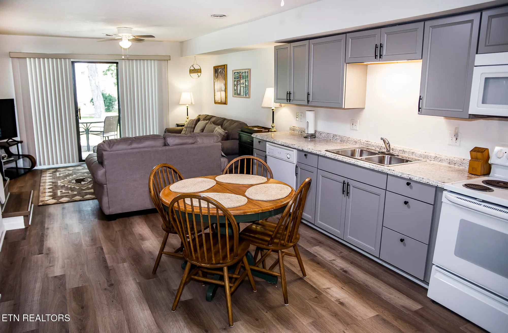 Property Slideshow image 5 of 36 | 46 wilshire heights dr, Crossville, TN, 38558