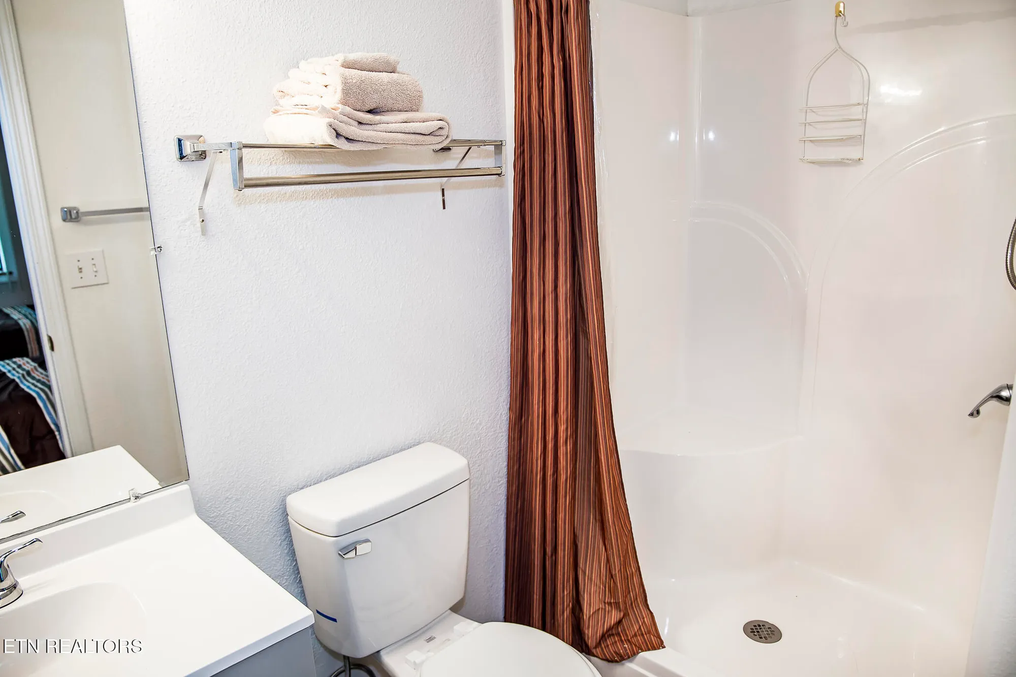 Property Slideshow image 31 of 36 | 46 wilshire heights dr, Crossville, TN, 38558