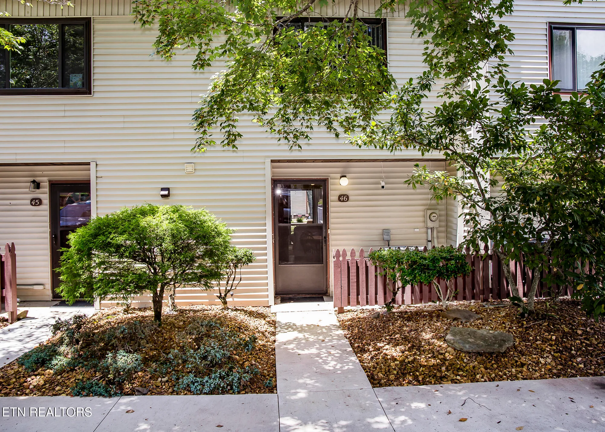 Property Slideshow image 2 of 36 | 46 wilshire heights dr, Crossville, TN, 38558