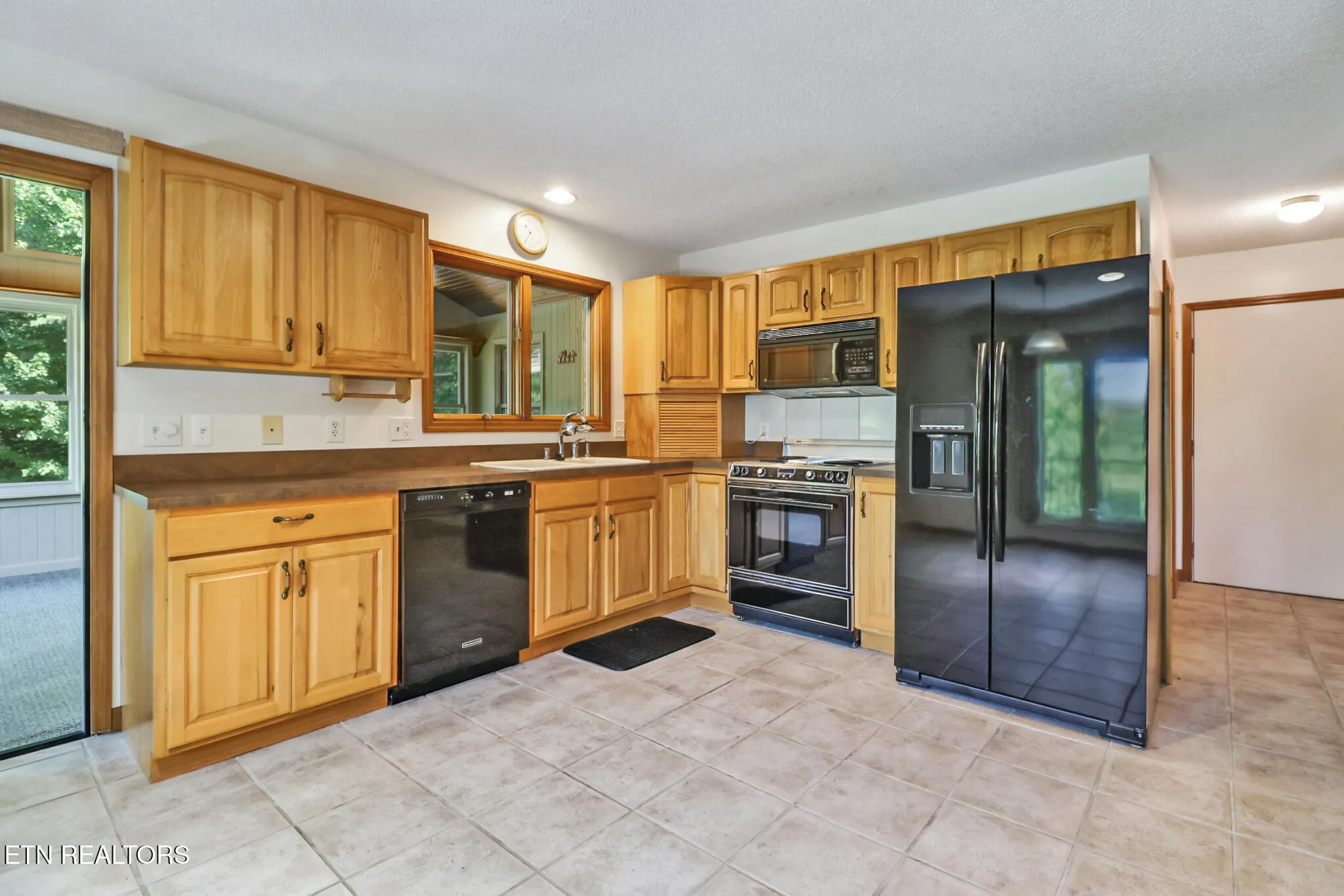 Property Slideshow image 18 of 56 | 362 westchester dr, Crossville, TN, 38558