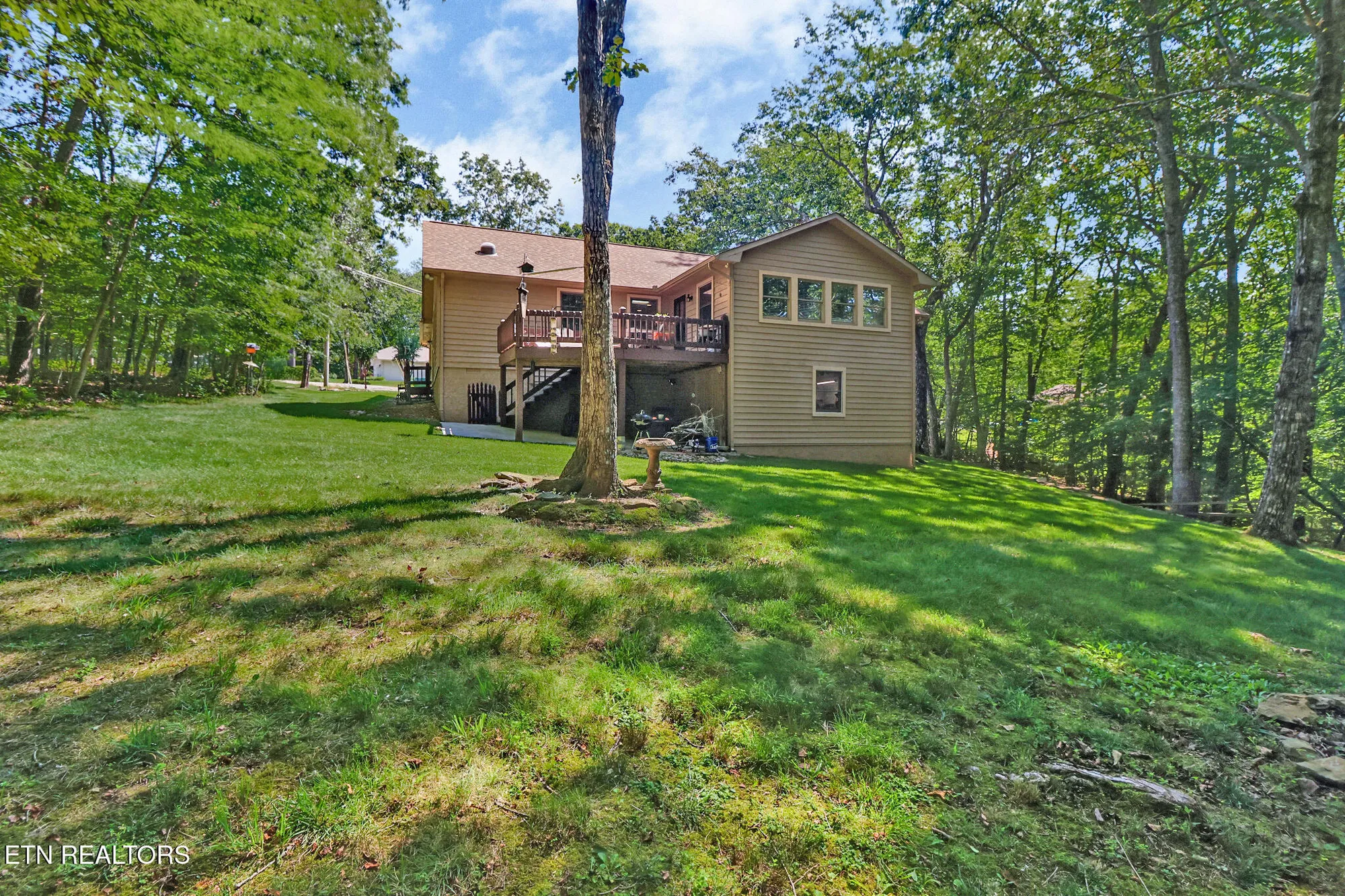 Property Slideshow image 51 of 54 | 207 overlook ln, Crossville, TN, 38558