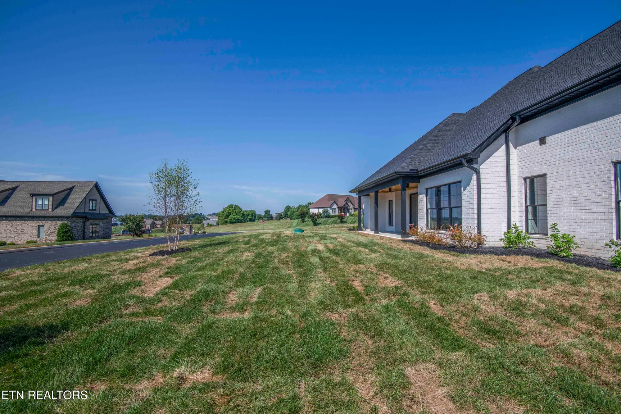 Property Slideshow image 35 of 39 | 256 watercrest dr, Vonore, TN, 37885