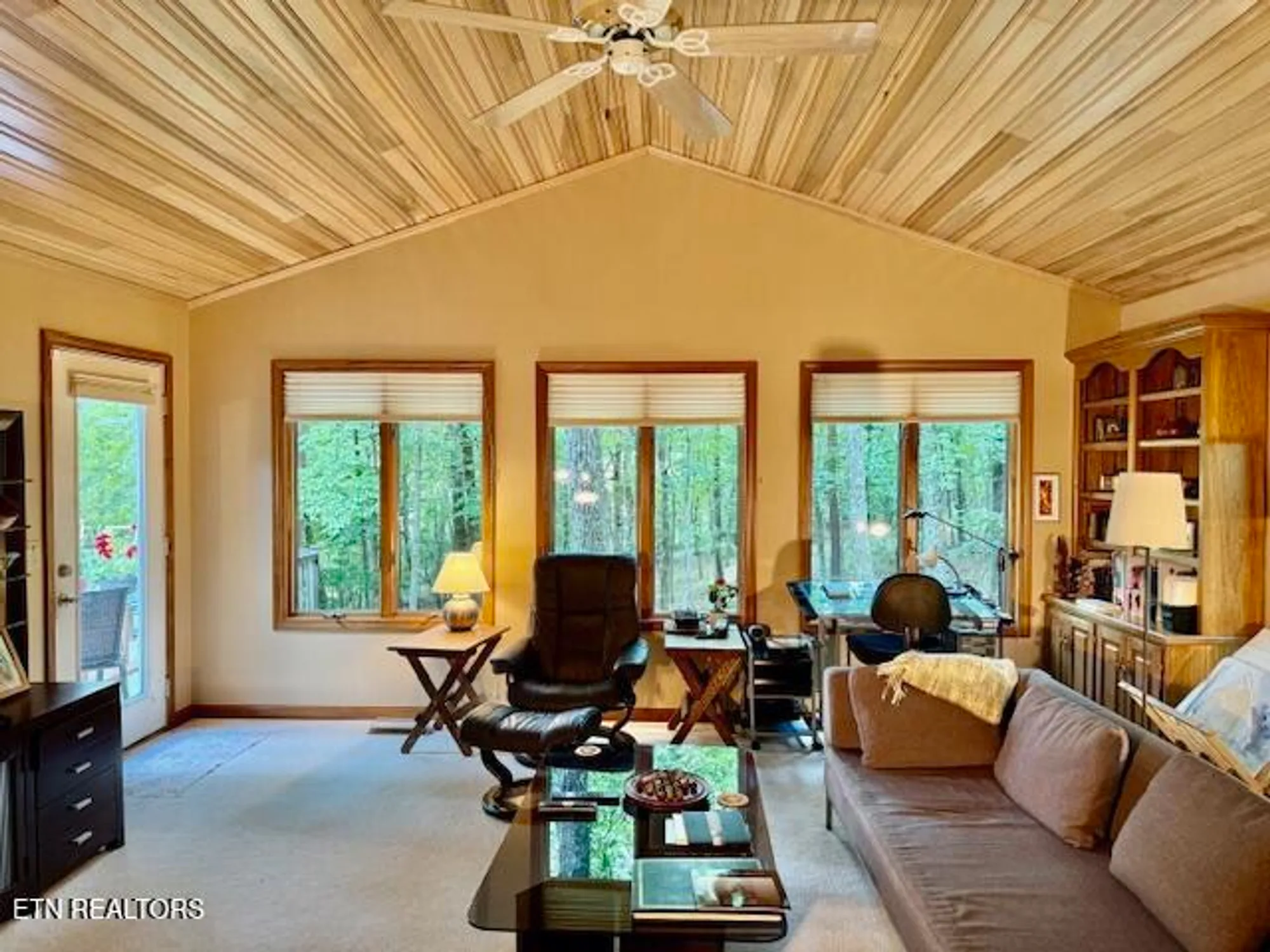 Property Slideshow image 26 of 51 | 128 cathedral dr, Crossville, TN, 38558