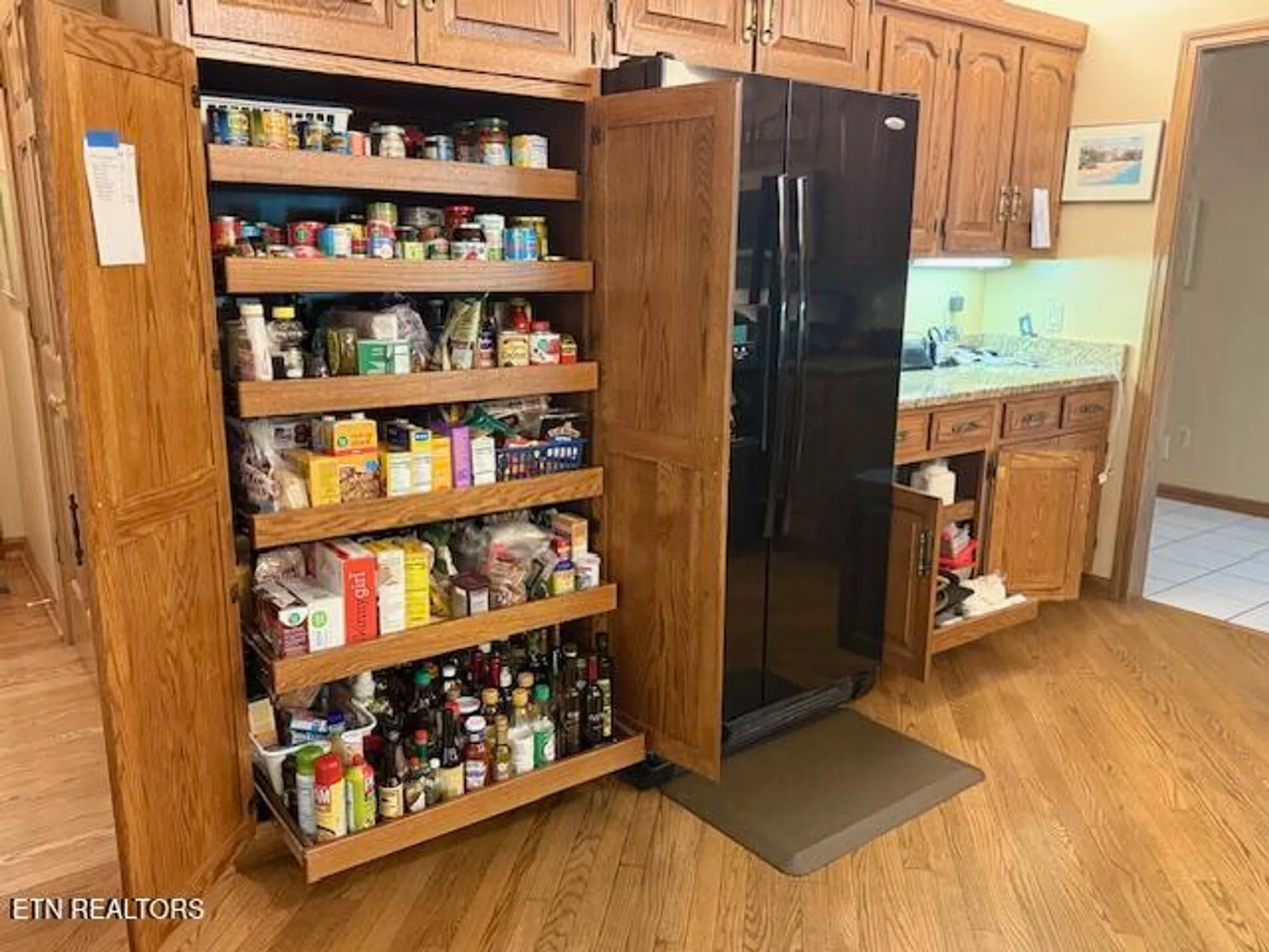 Property Slideshow image 14 of 51 | 128 cathedral dr, Crossville, TN, 38558