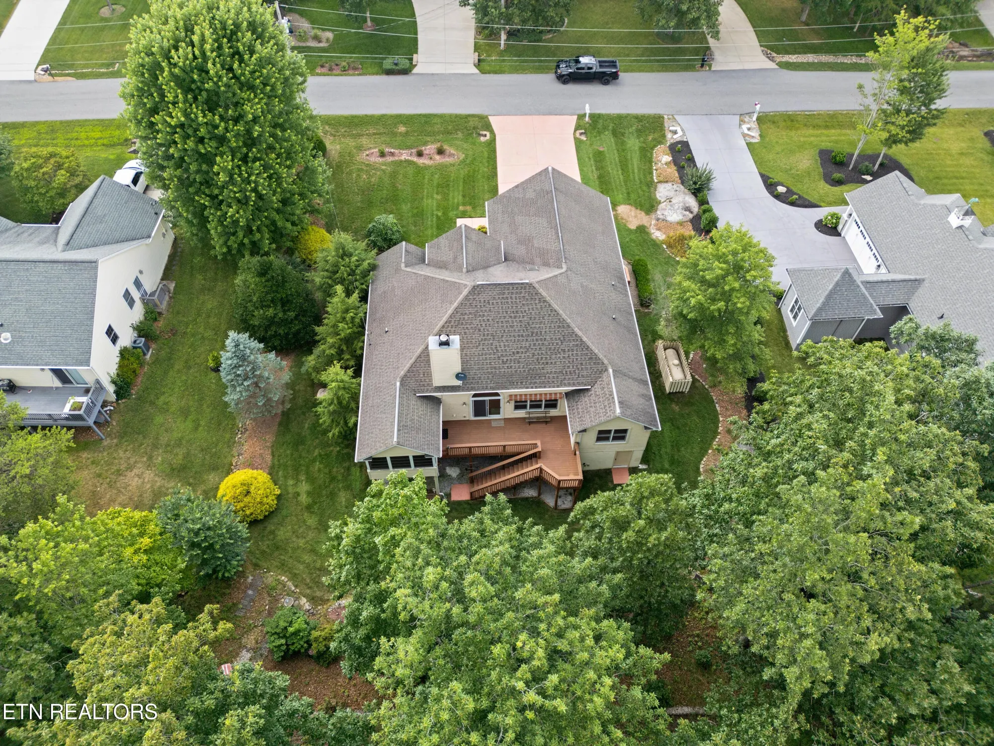 Property Slideshow image 9 of 50 | 156 mountain view dr, Crossville, TN, 38558