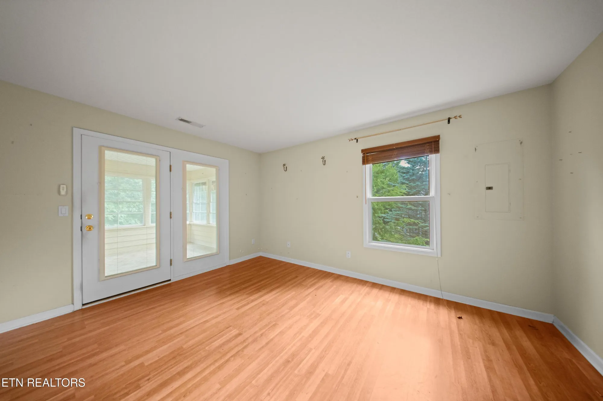 Property Slideshow image 31 of 50 | 156 mountain view dr, Crossville, TN, 38558