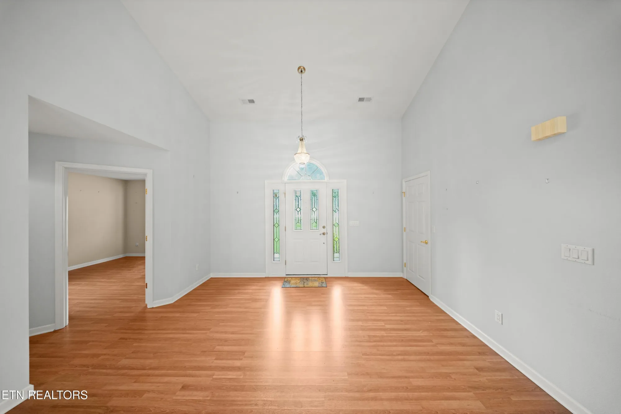 Property Slideshow image 14 of 50 | 156 mountain view dr, Crossville, TN, 38558