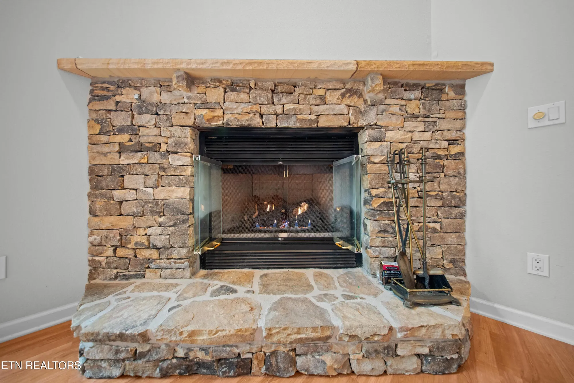 Property Slideshow image 17 of 50 | 156 mountain view dr, Crossville, TN, 38558