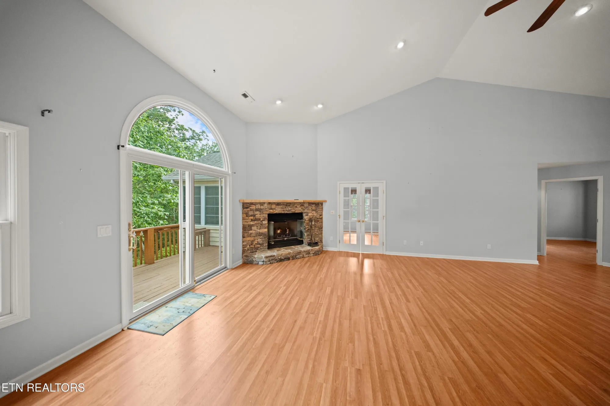 Property Slideshow image 19 of 50 | 156 mountain view dr, Crossville, TN, 38558