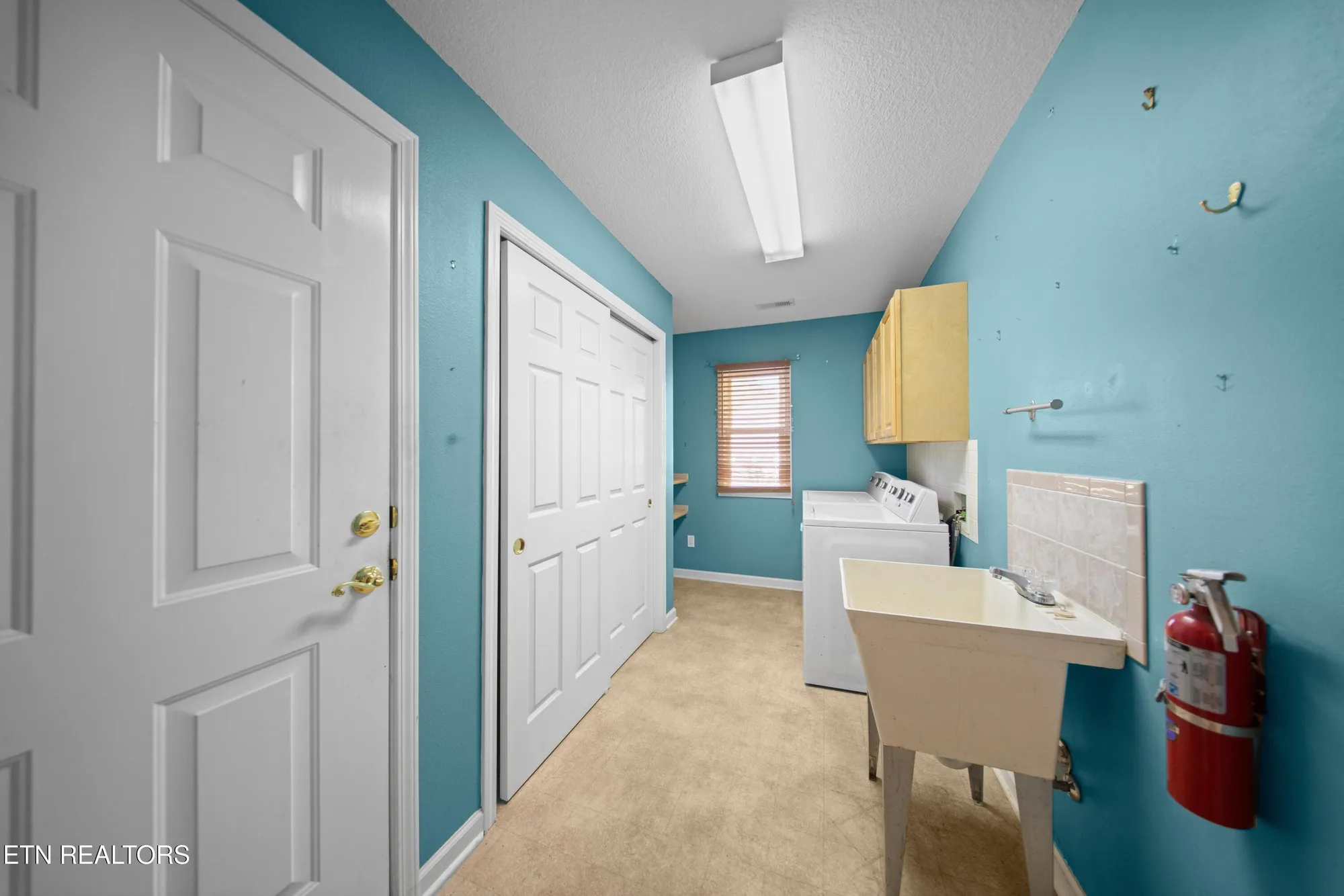 Property Slideshow image 39 of 50 | 156 mountain view dr, Crossville, TN, 38558