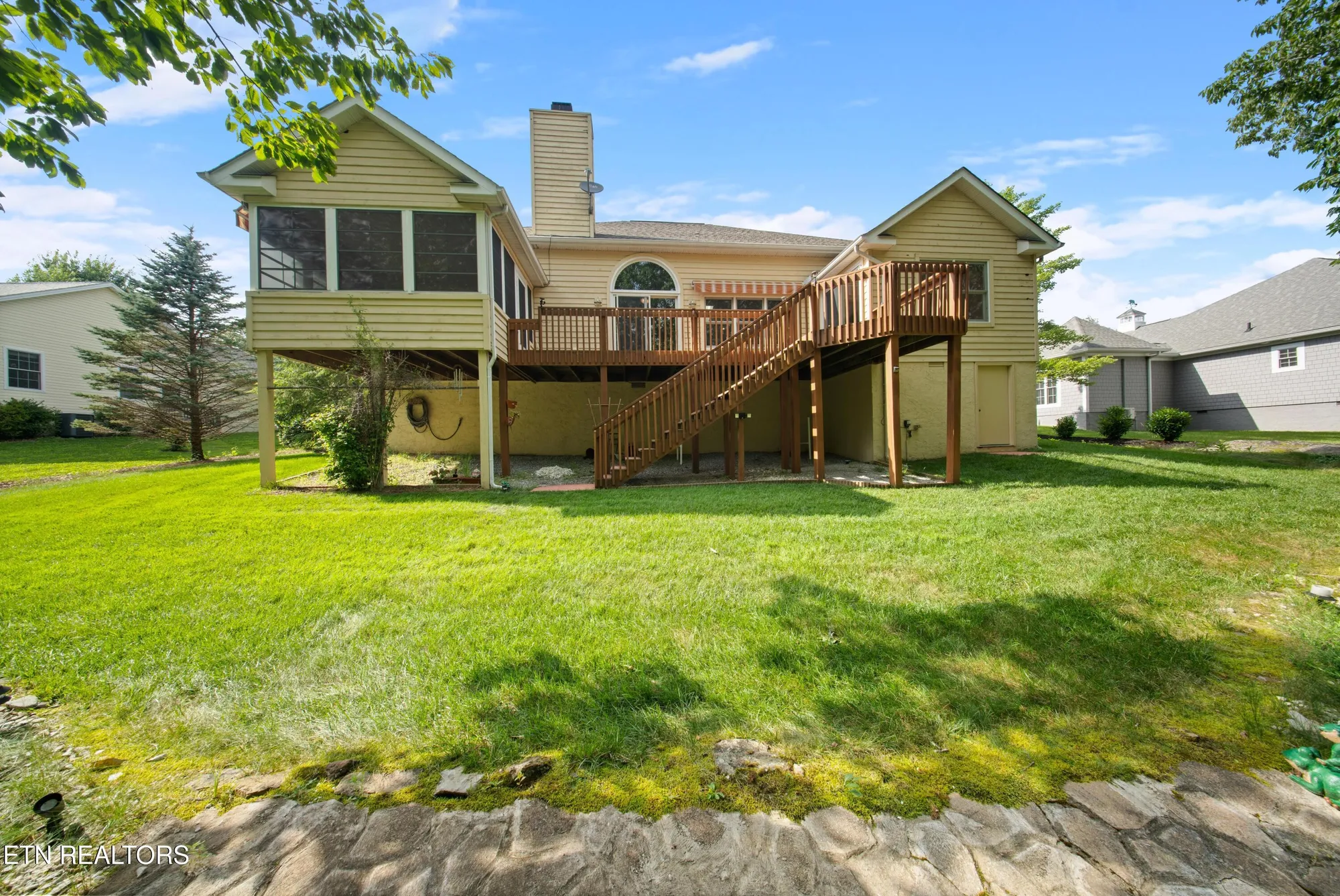 Property Slideshow image 42 of 50 | 156 mountain view dr, Crossville, TN, 38558