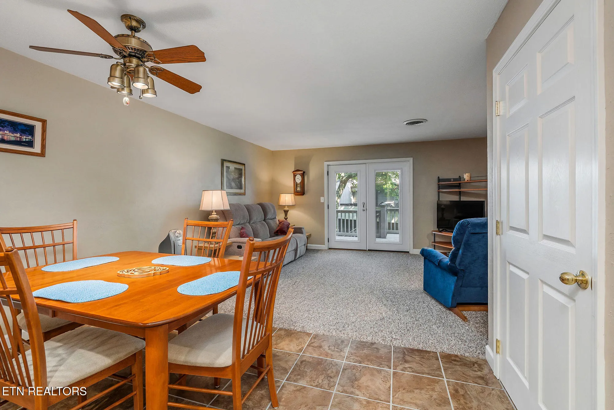 Property Slideshow image 11 of 44 | 38 lakeshore ln 47, Crossville, TN, 38558