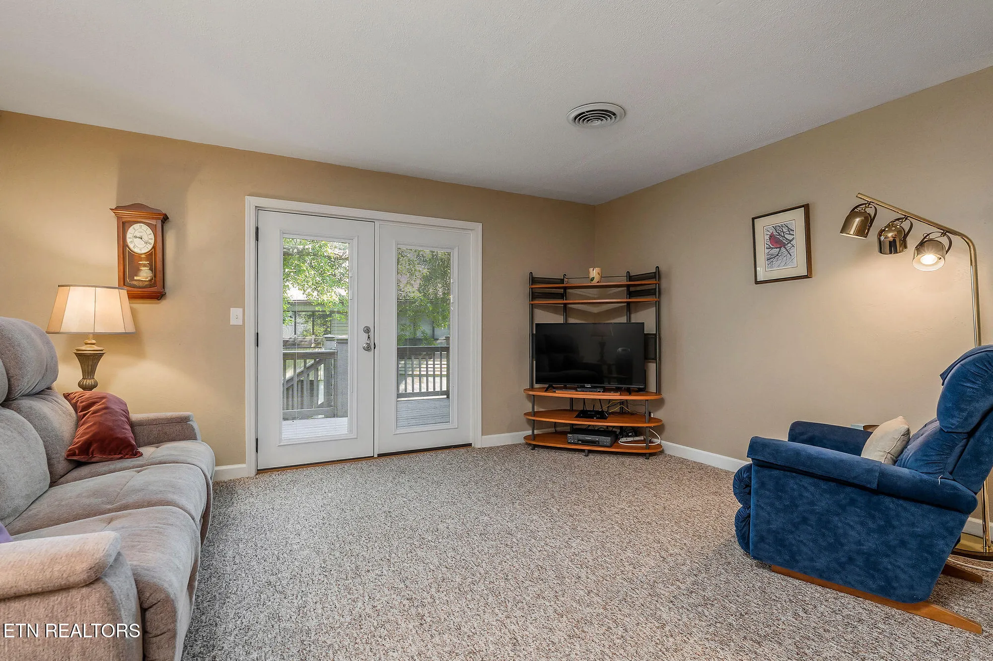 Property Slideshow image 13 of 44 | 38 lakeshore ln 47, Crossville, TN, 38558