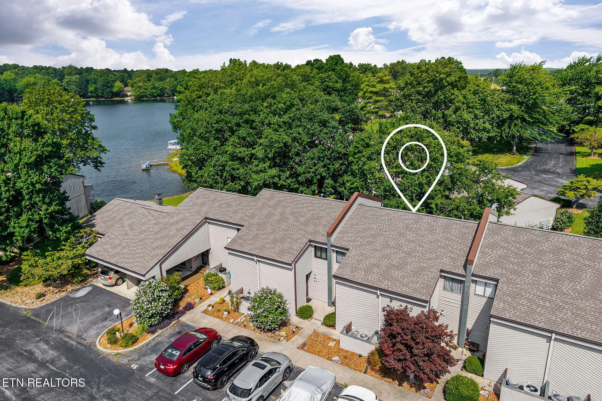 Property Slideshow image 2 of 44 | 38 lakeshore ln 47, Crossville, TN, 38558