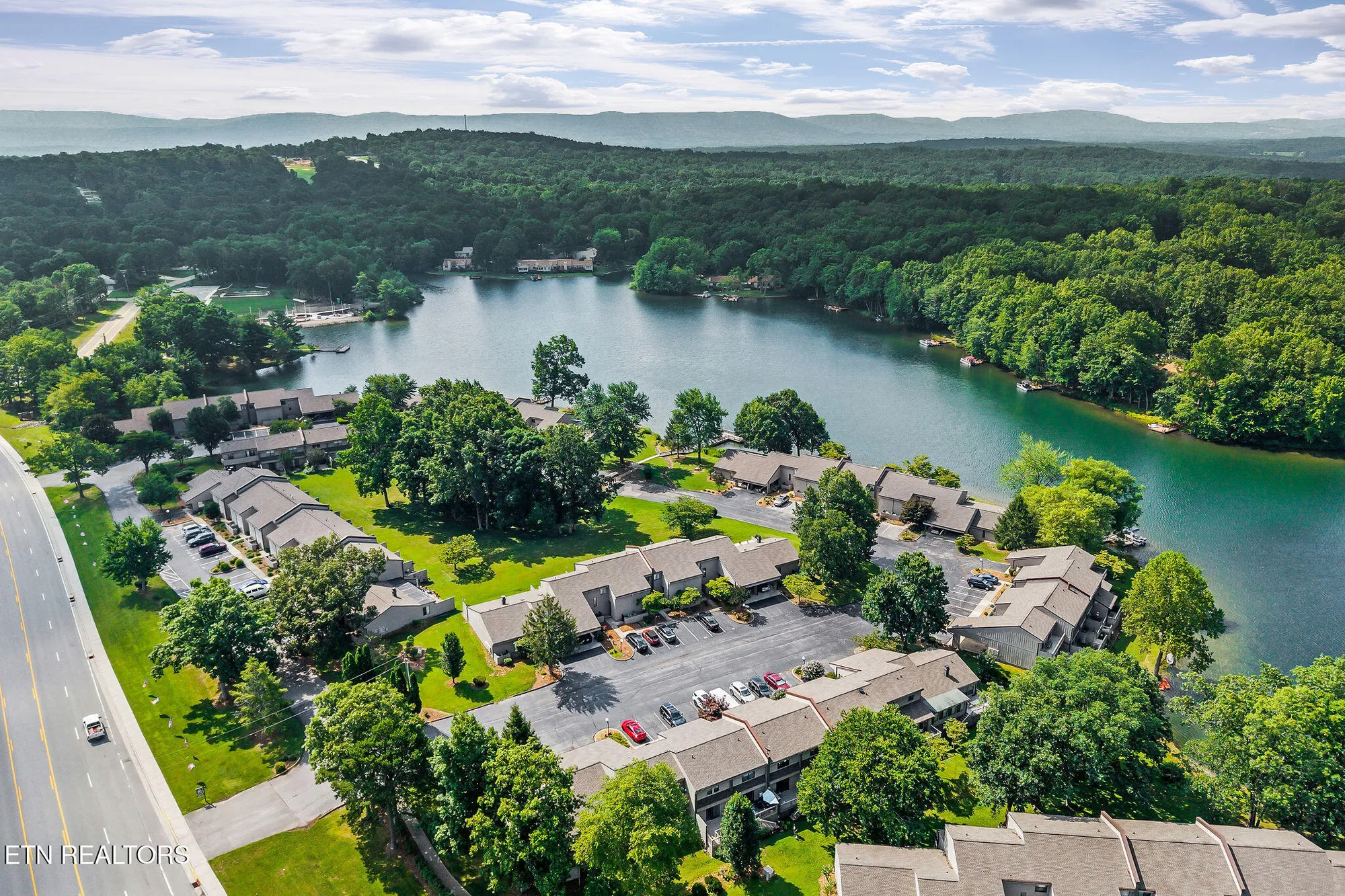 Property Slideshow image 38 of 44 | 38 lakeshore ln 47, Crossville, TN, 38558