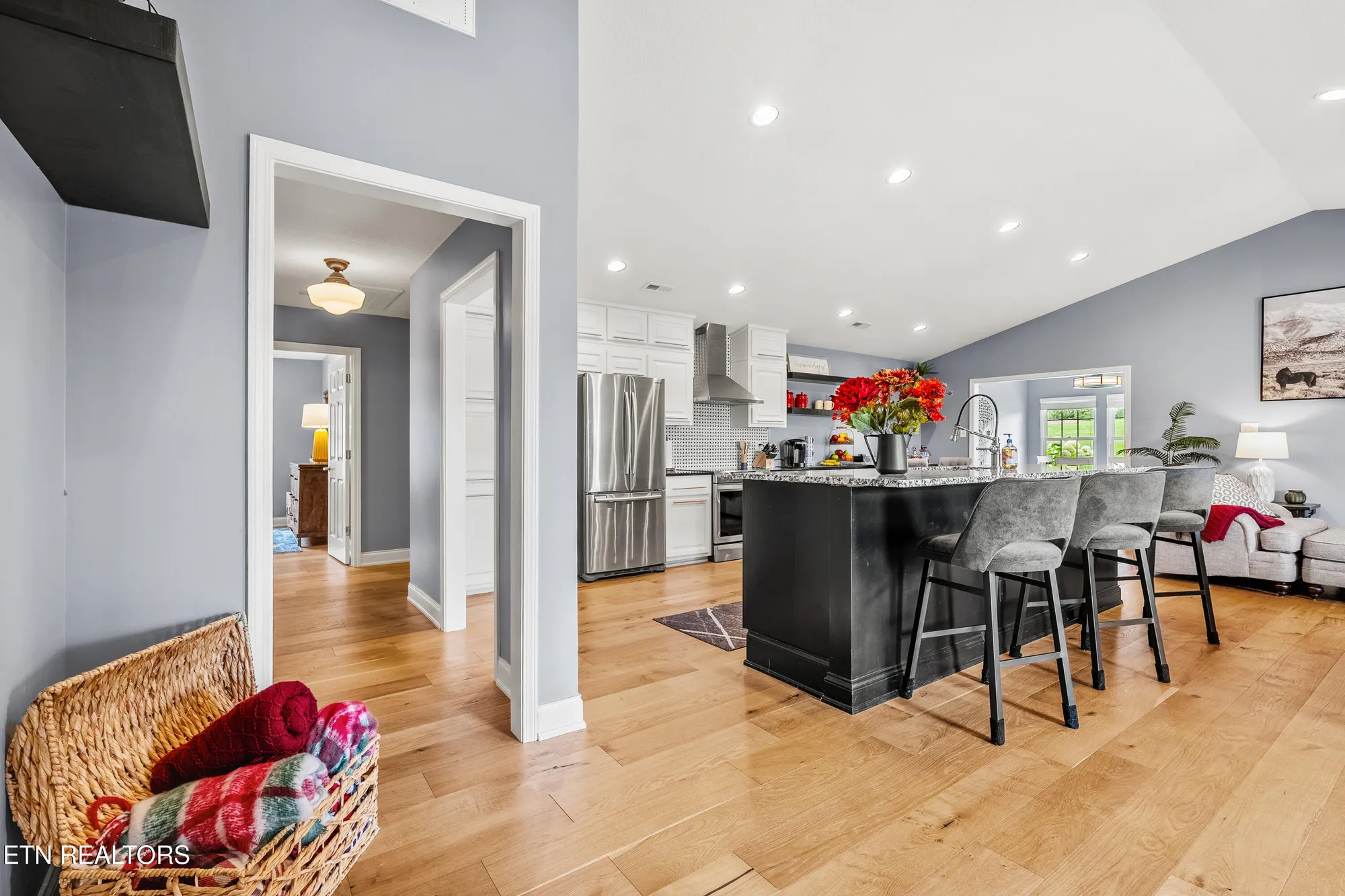 Property Slideshow image 9 of 38 | 112 heron ct, Vonore, TN, 37885