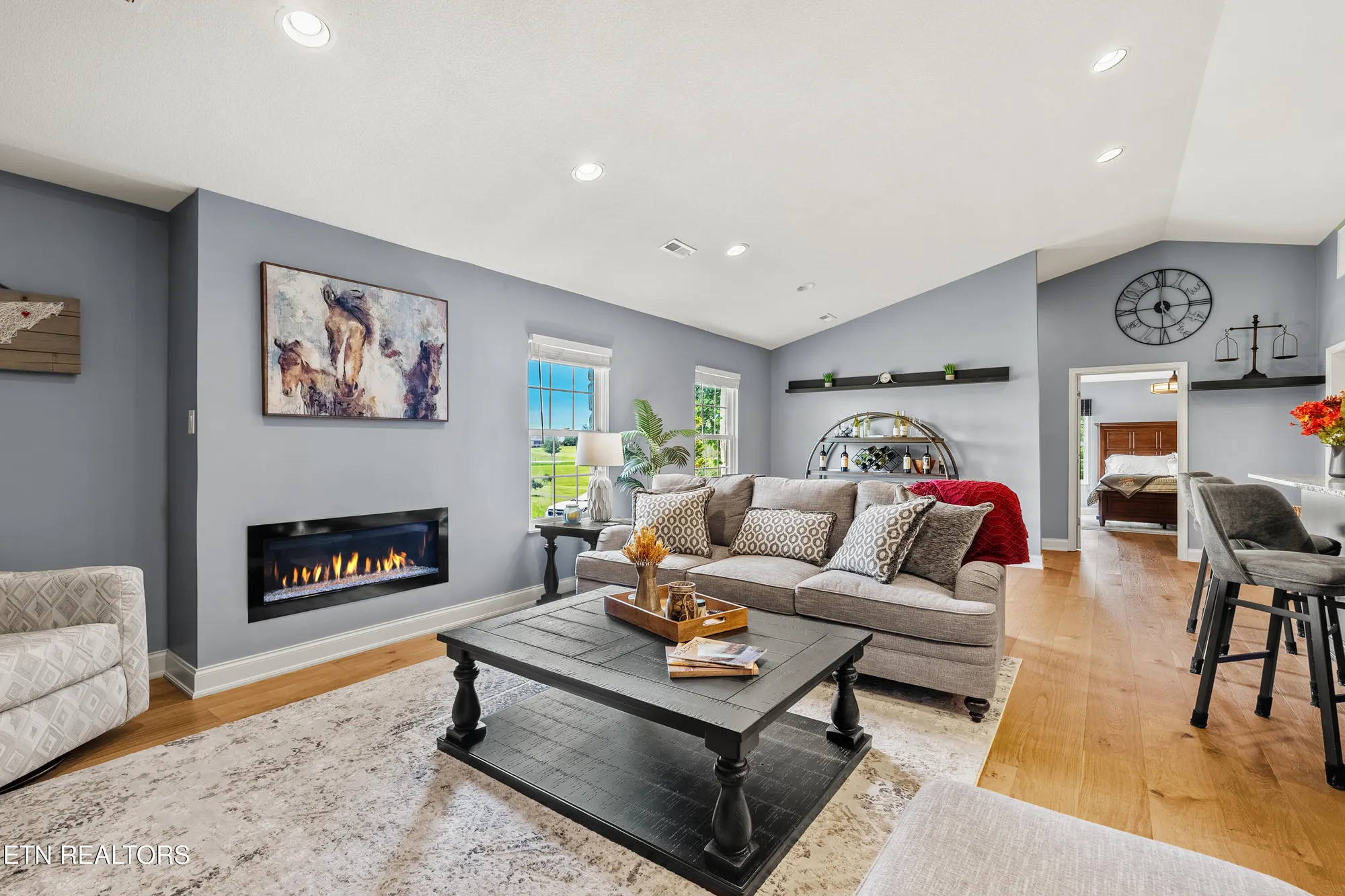 Property Slideshow image 14 of 38 | 112 heron ct, Vonore, TN, 37885