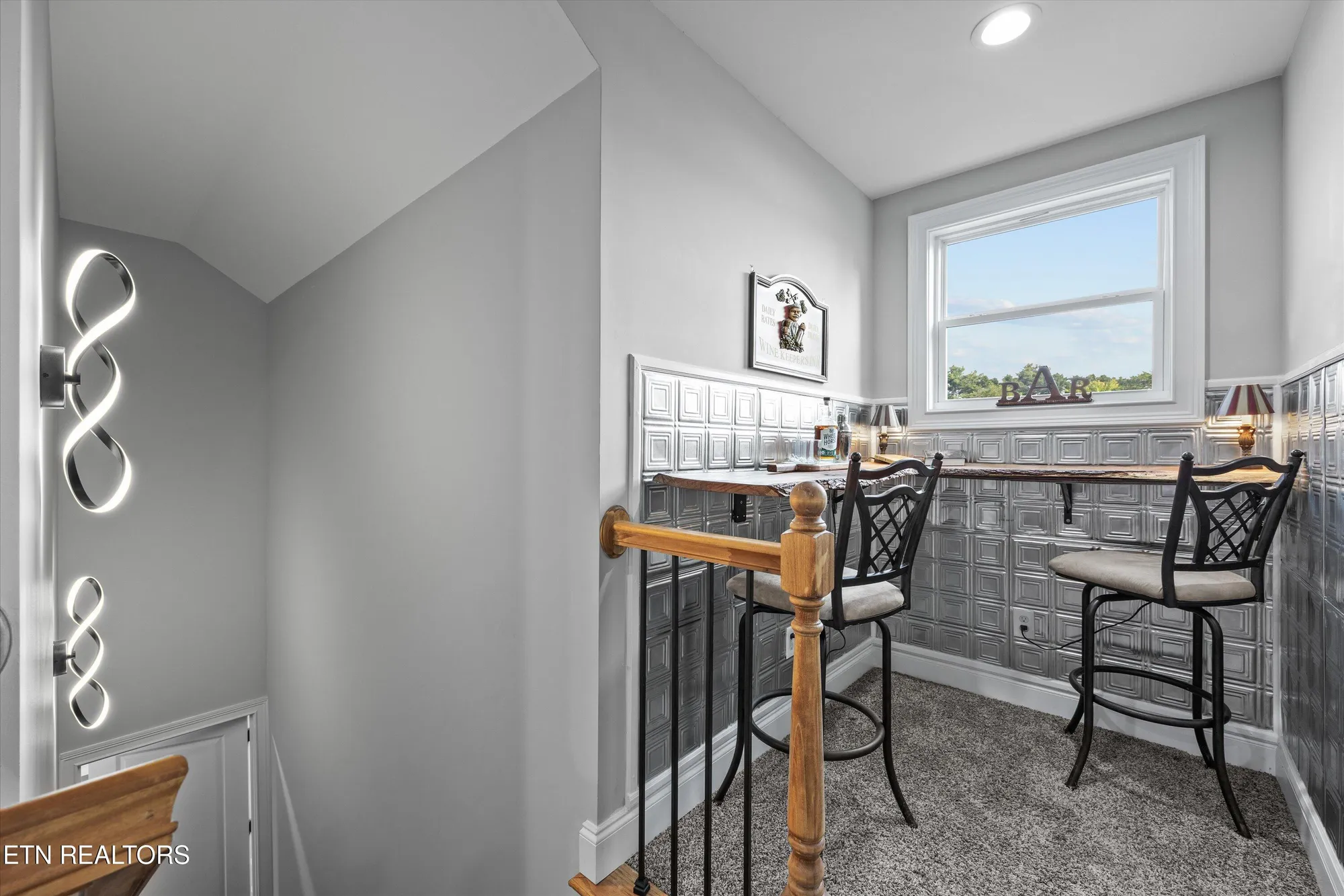 Property Slideshow image 25 of 38 | 126 elokwa way, Loudon, TN, 37774