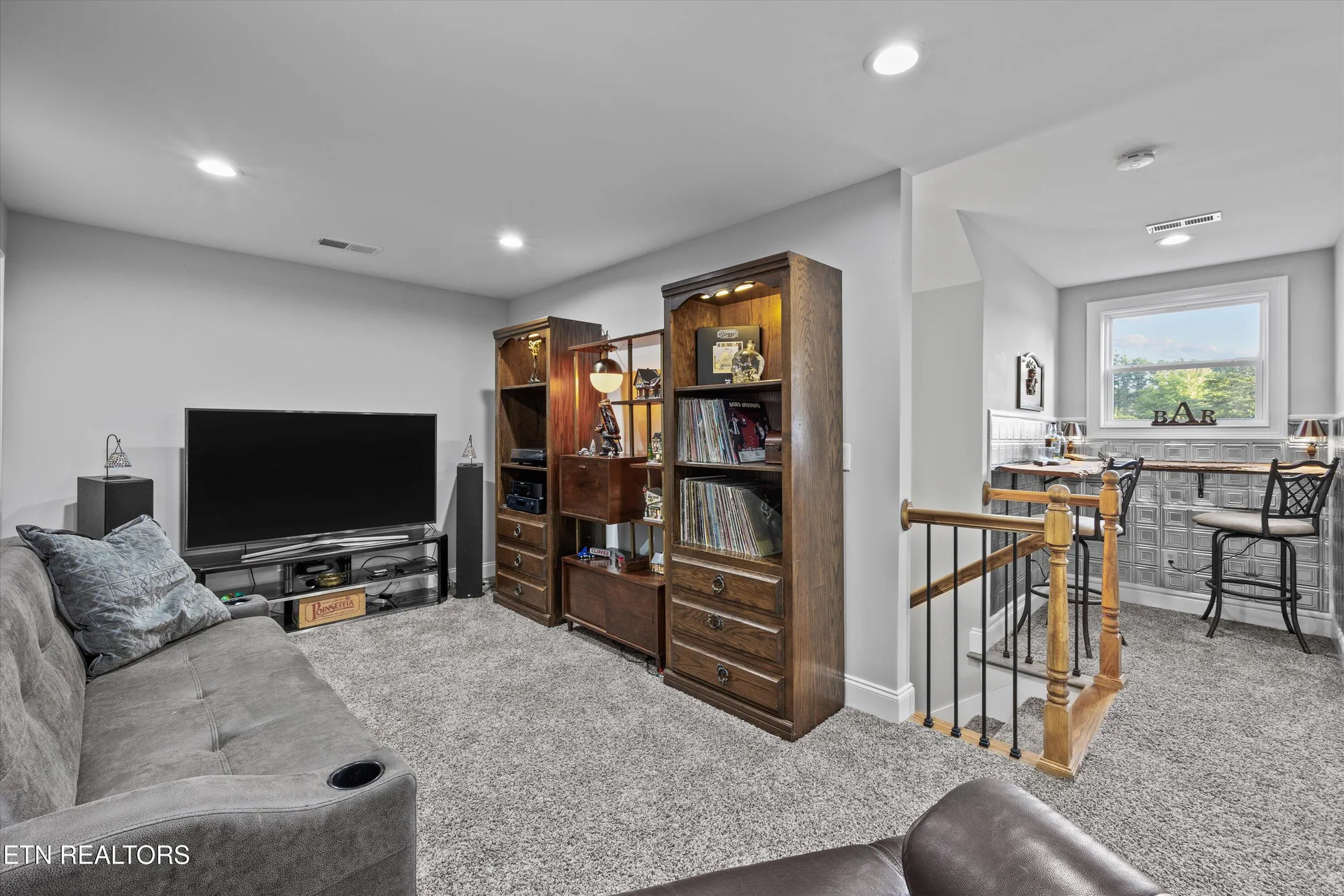 Property Slideshow image 24 of 38 | 126 elokwa way, Loudon, TN, 37774