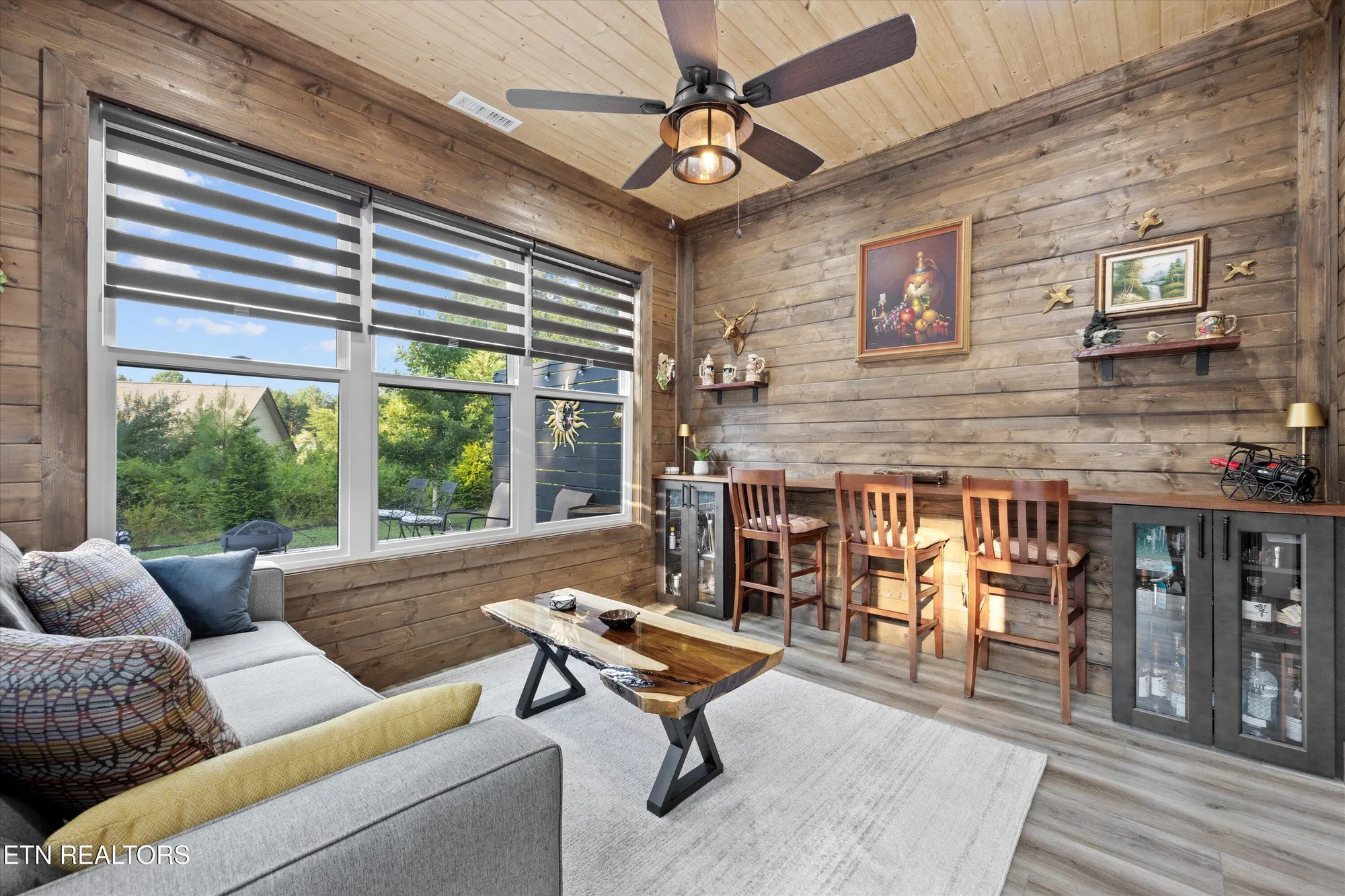 Property Slideshow image 11 of 38 | 126 elokwa way, Loudon, TN, 37774