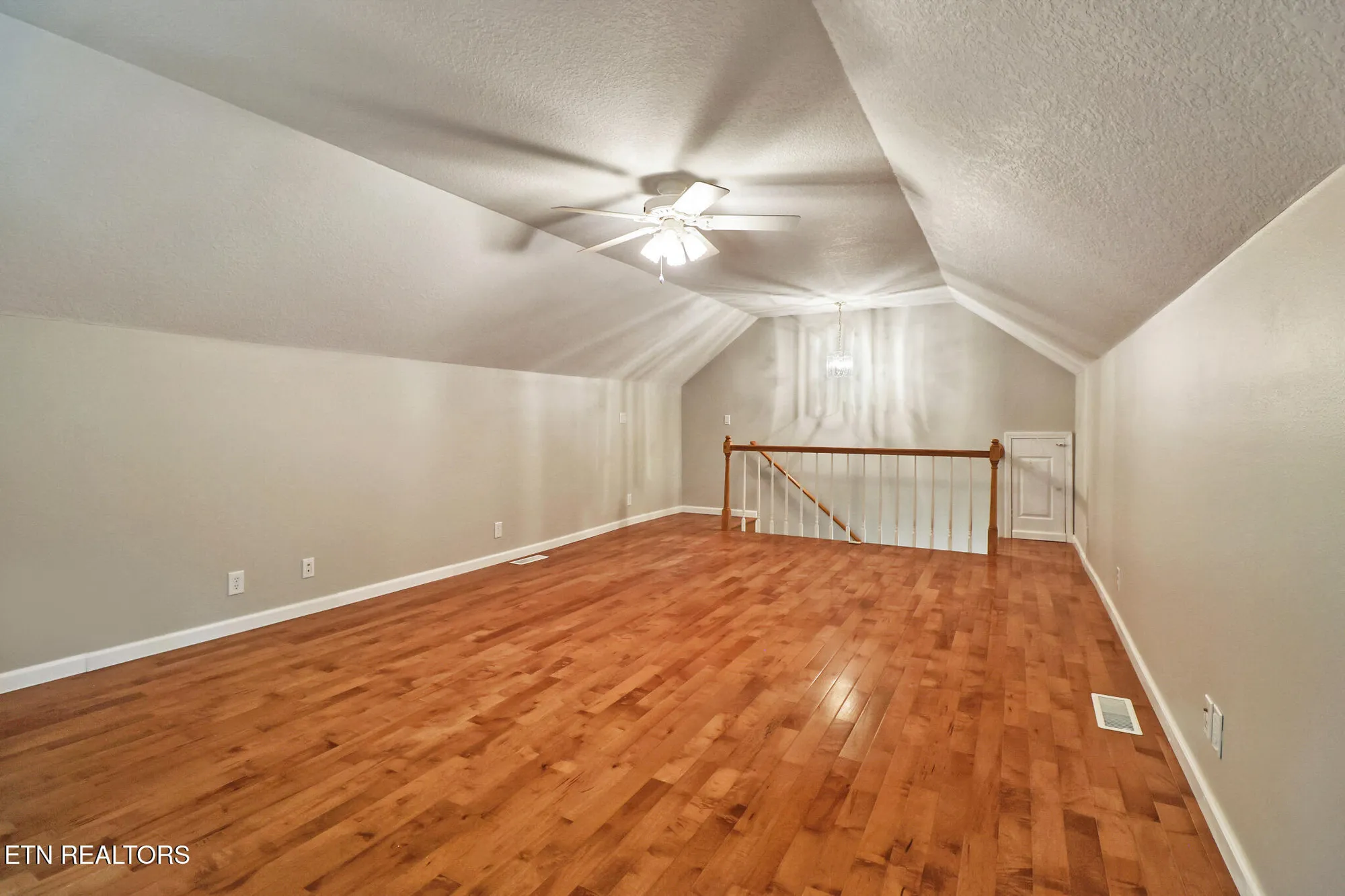 Property Slideshow image 31 of 50 | 13 lechmere ter, Crossville, TN, 38558