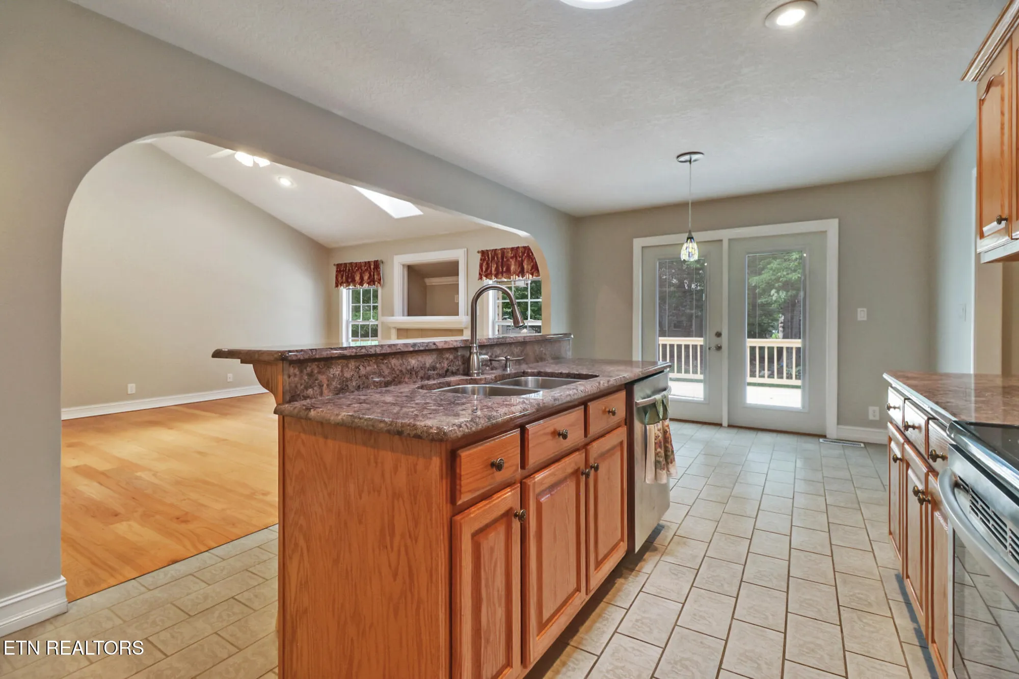 Property Slideshow image 13 of 50 | 13 lechmere ter, Crossville, TN, 38558