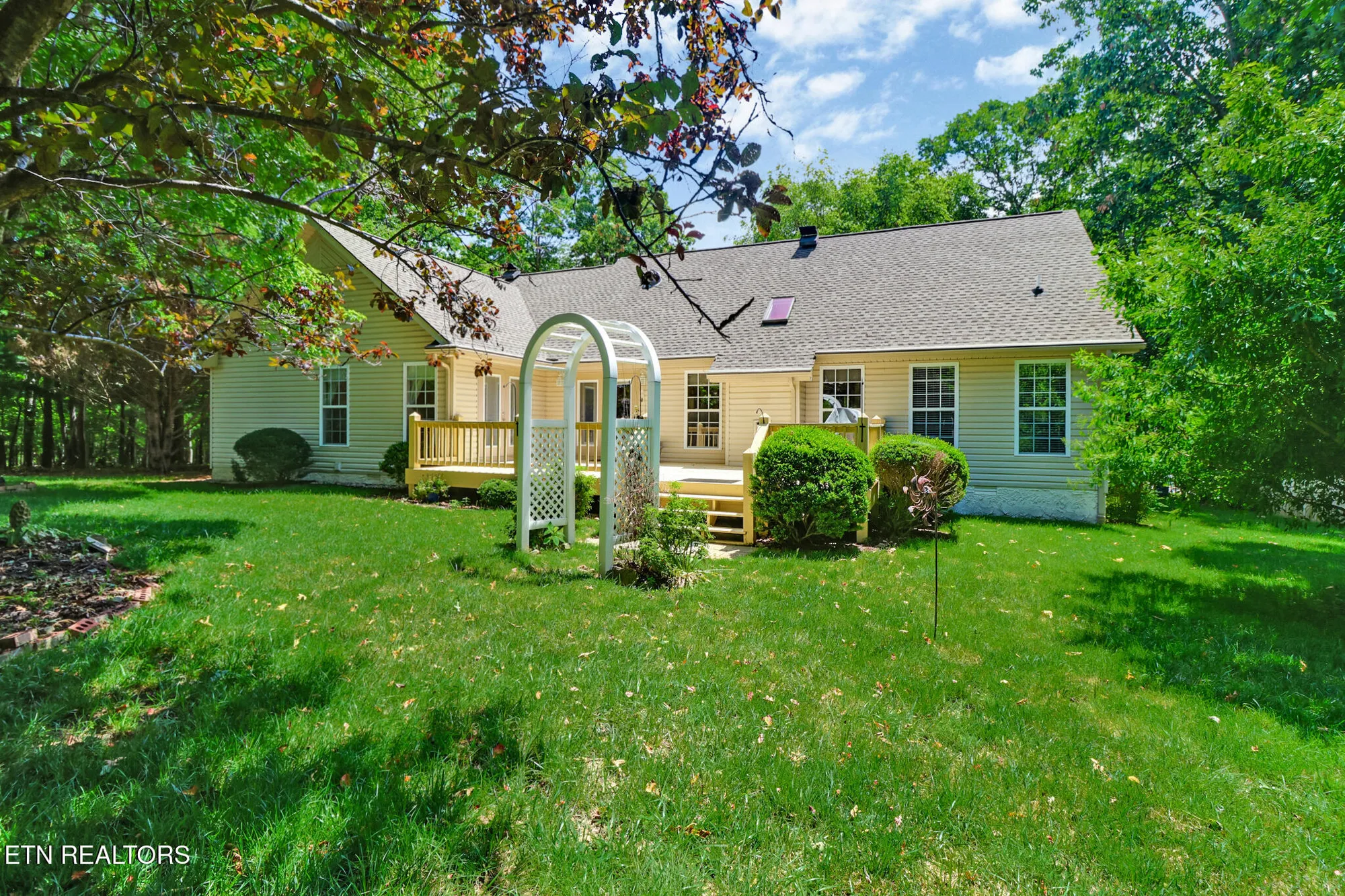 Property Slideshow image 38 of 50 | 13 lechmere ter, Crossville, TN, 38558