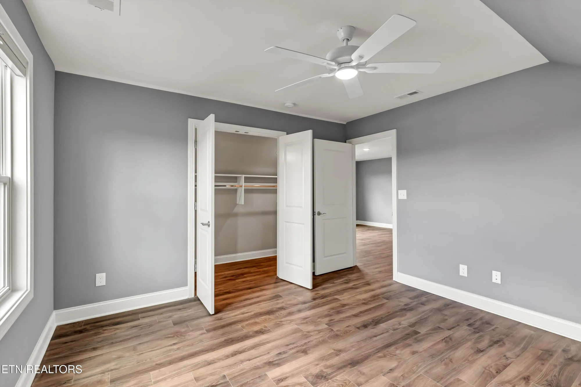 Property Slideshow image 47 of 55 | 403 sycamore pl, Loudon, TN, 37774