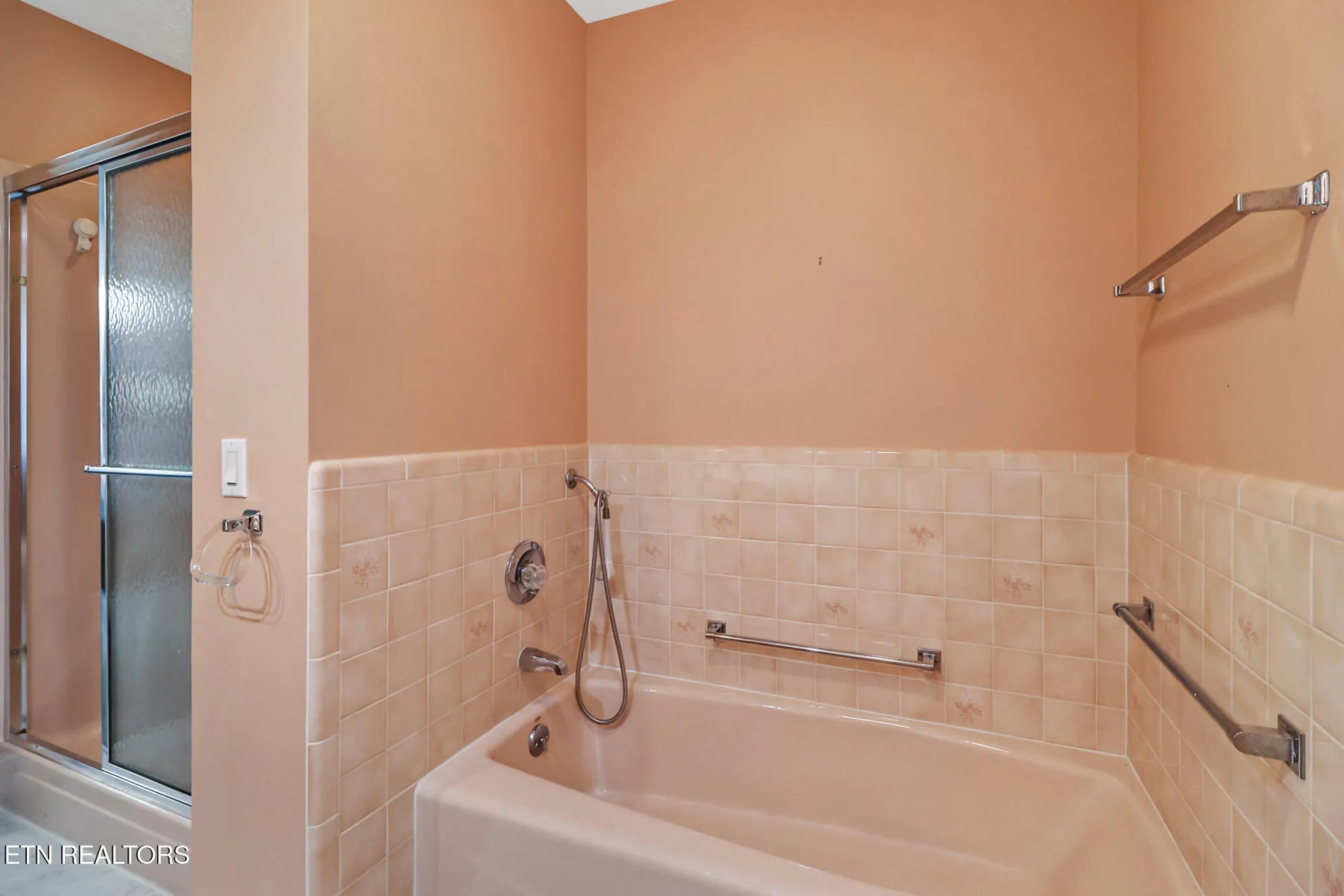 Property Slideshow image 21 of 53 | 44 walden ridge ter, Crossville, TN, 38558