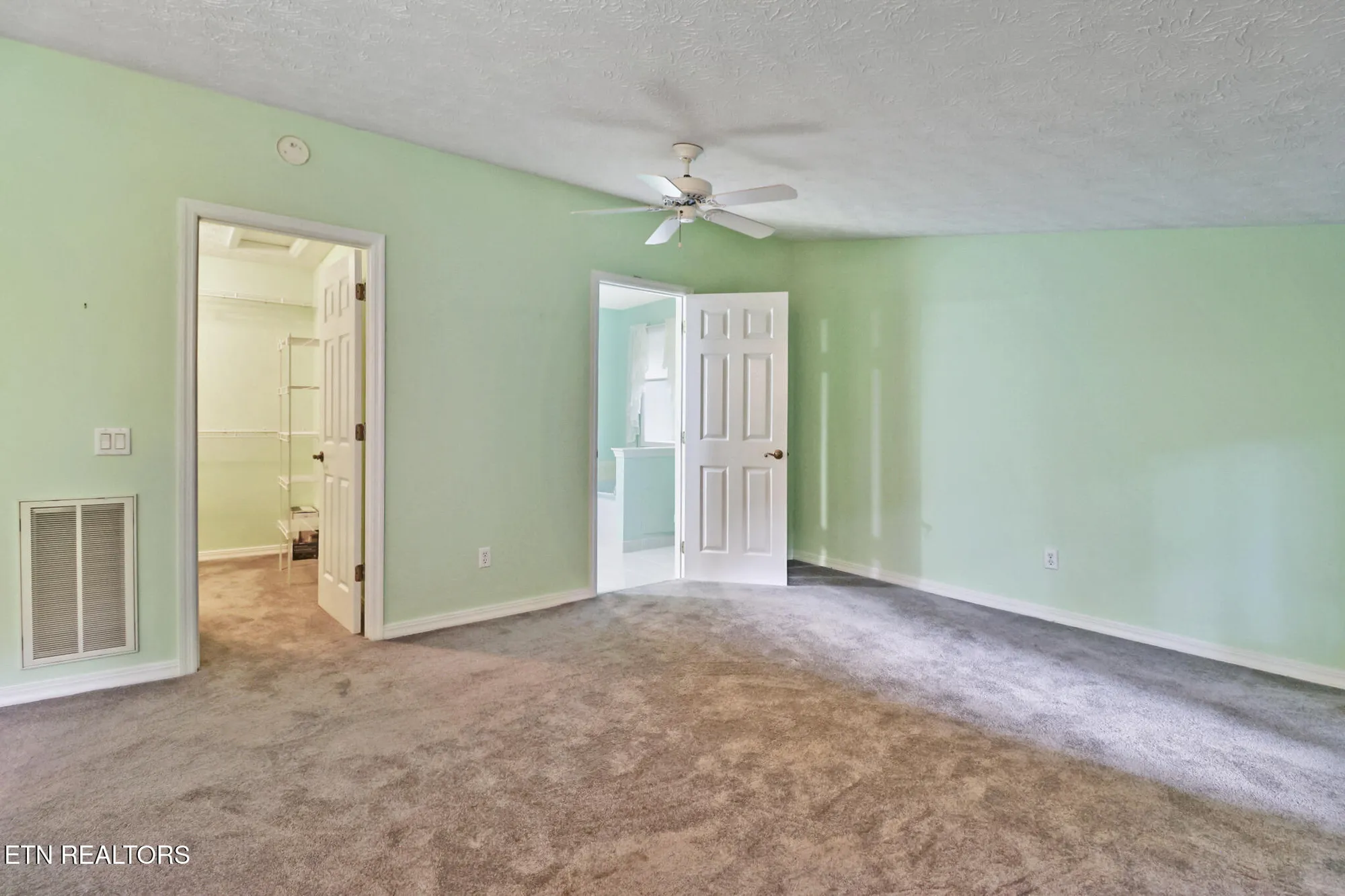 Property Slideshow image 31 of 53 | 44 walden ridge ter, Crossville, TN, 38558