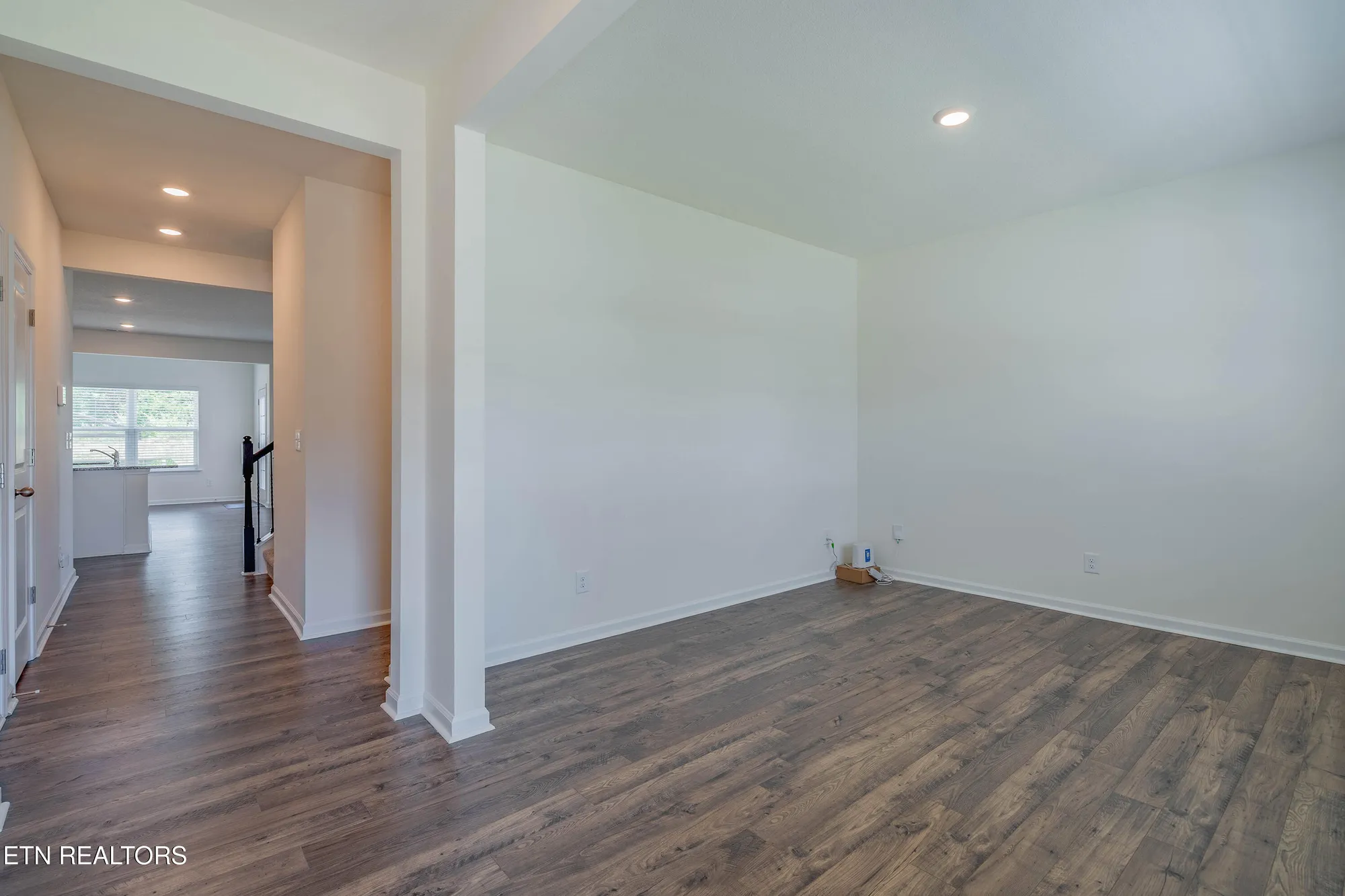 Property Slideshow image 13 of 43 | 106 gigi ln, Oak Ridge, TN, 37830