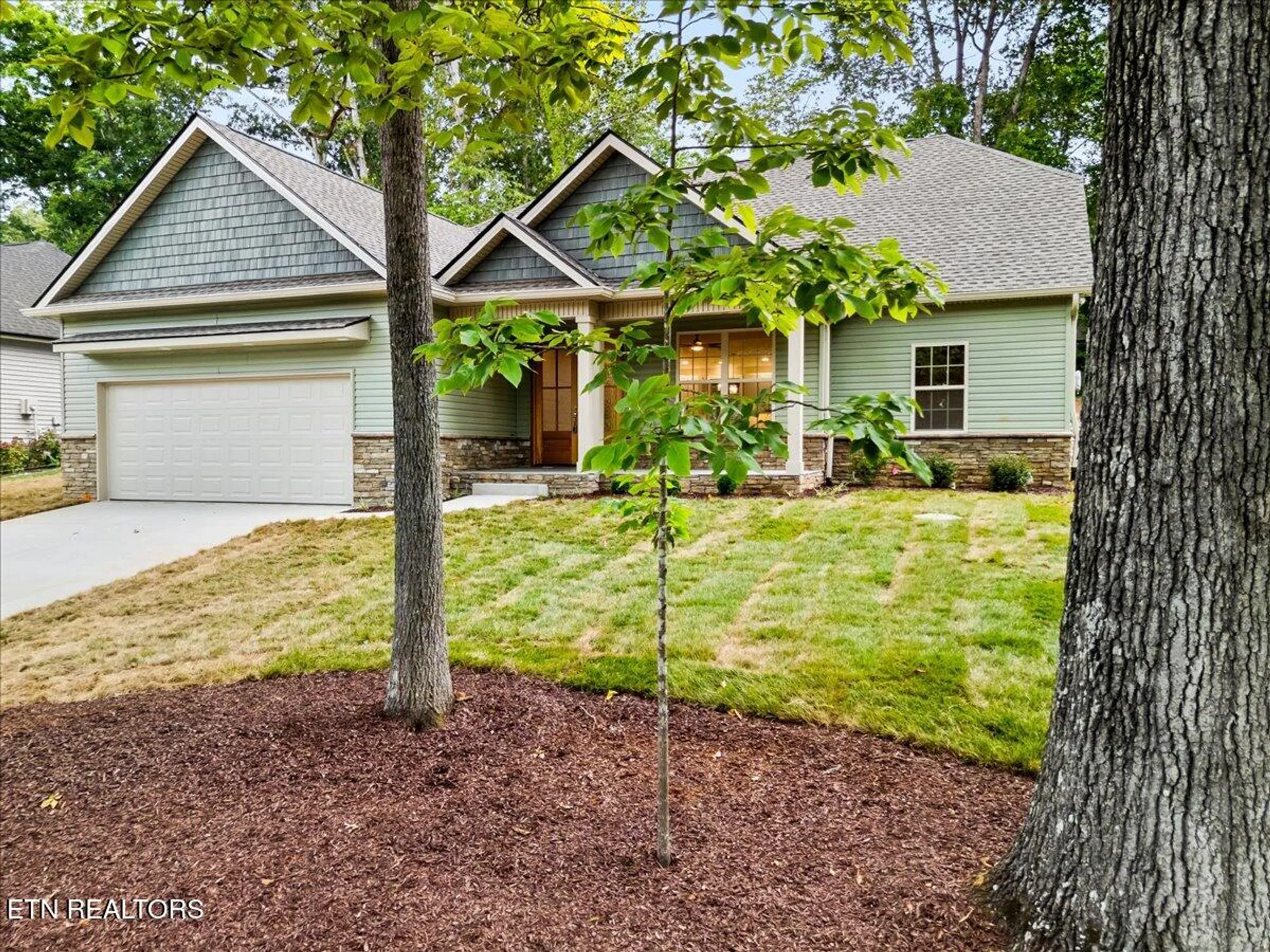 Property Slideshow image 40 of 41 | 111 oostanali way, Loudon, TN, 37774