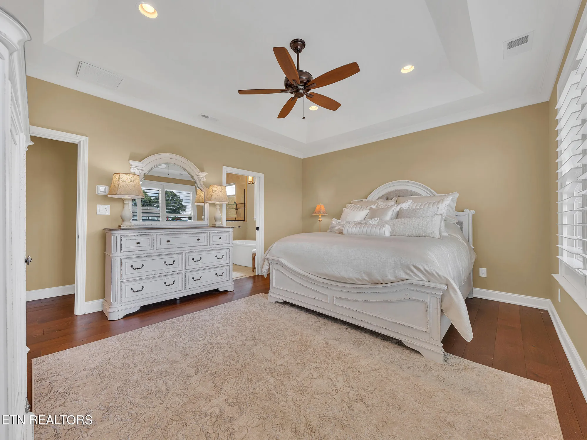 Property Slideshow image 23 of 46 | 120 white hawk dr, Vonore, TN, 37885