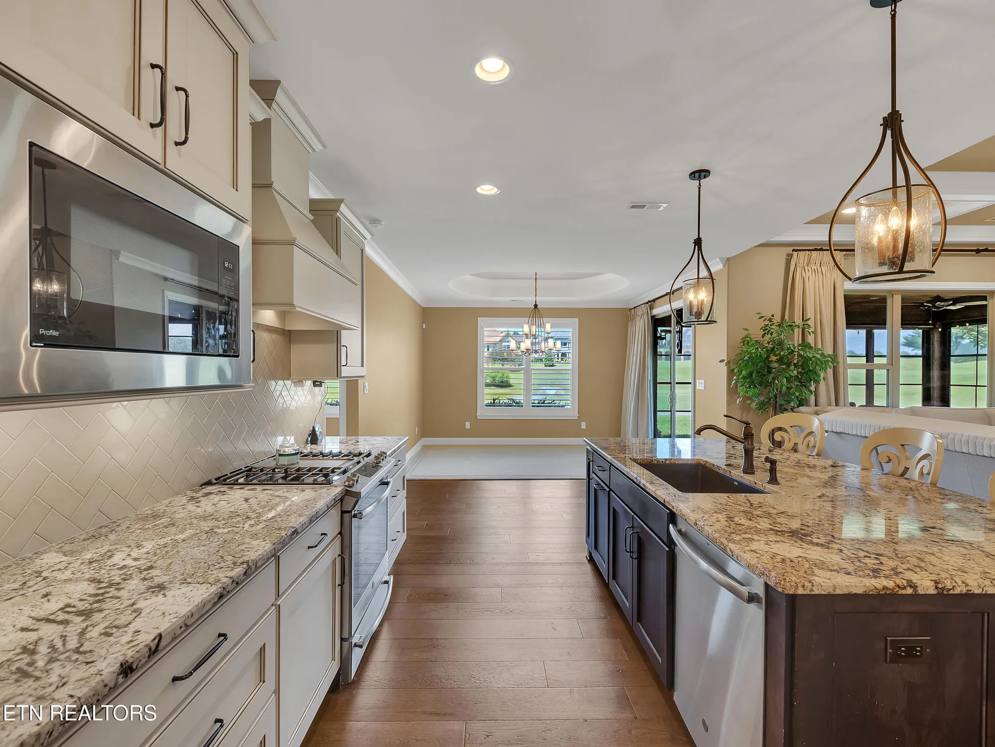 Property Slideshow image 13 of 46 | 120 white hawk dr, Vonore, TN, 37885