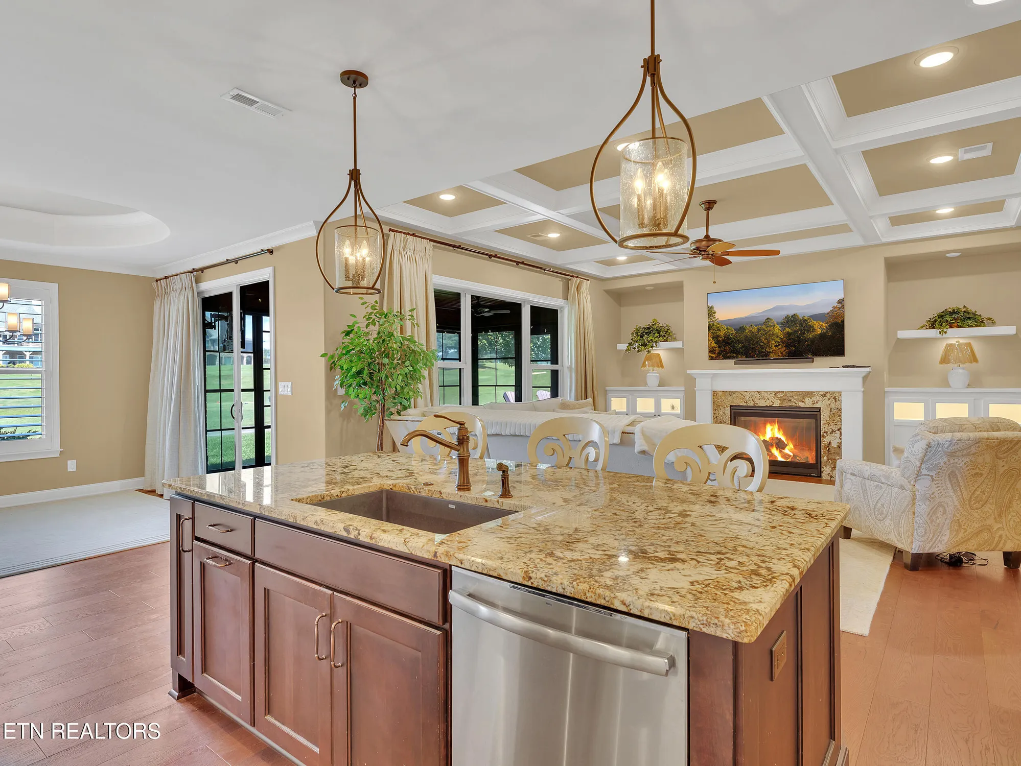 Property Slideshow image 14 of 46 | 120 white hawk dr, Vonore, TN, 37885