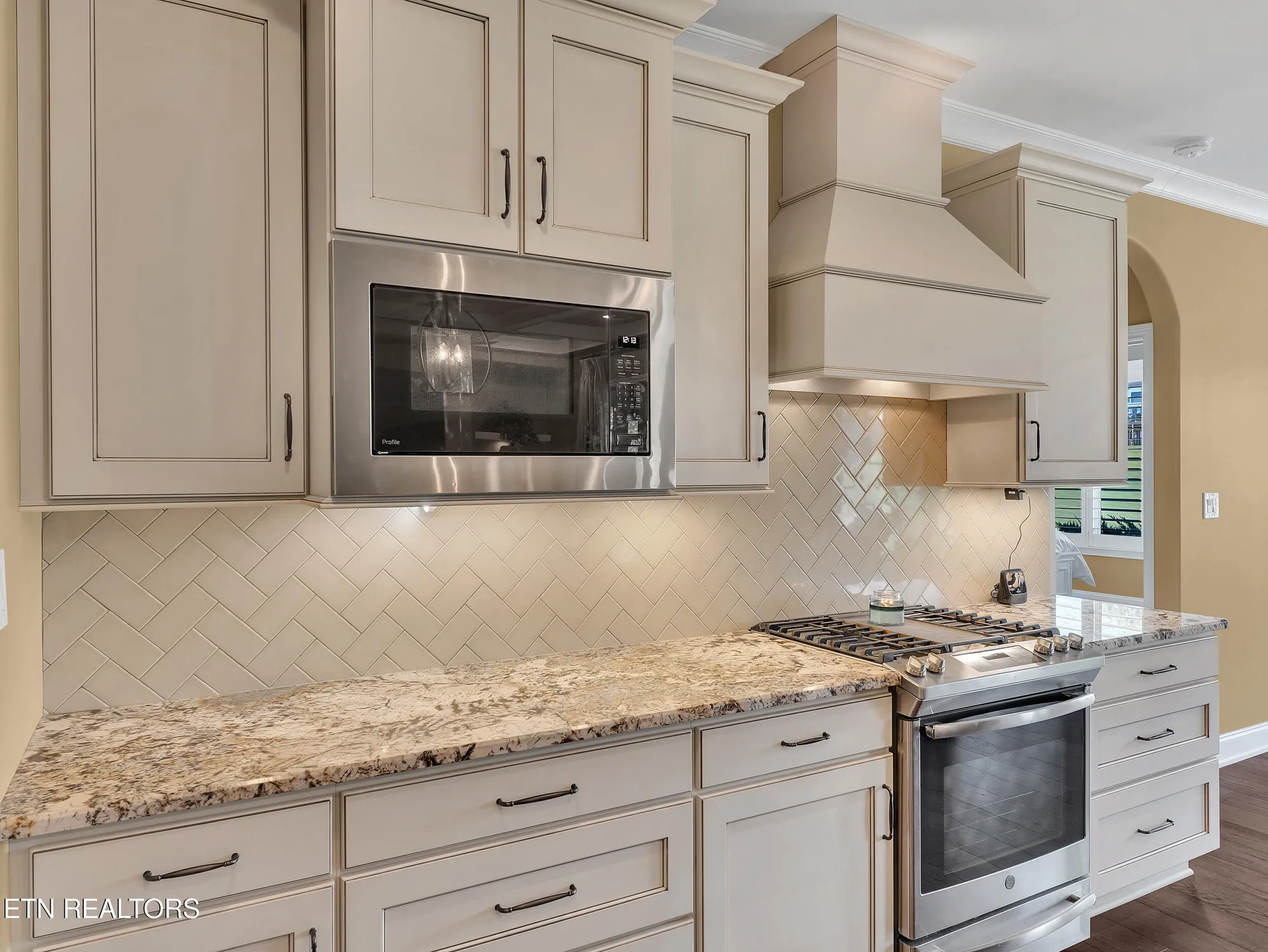 Property Slideshow image 15 of 46 | 120 white hawk dr, Vonore, TN, 37885