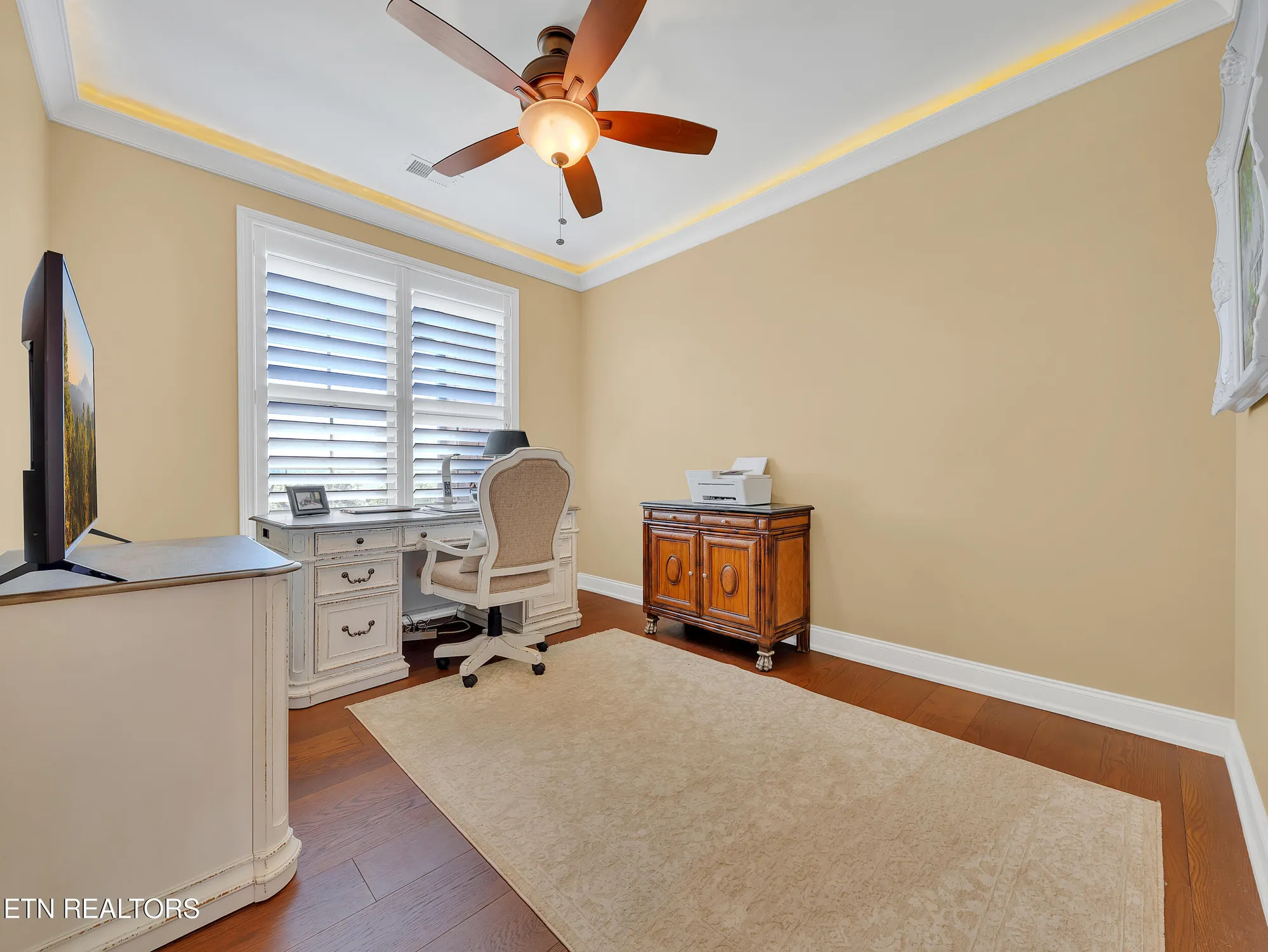 Property Slideshow image 18 of 46 | 120 white hawk dr, Vonore, TN, 37885