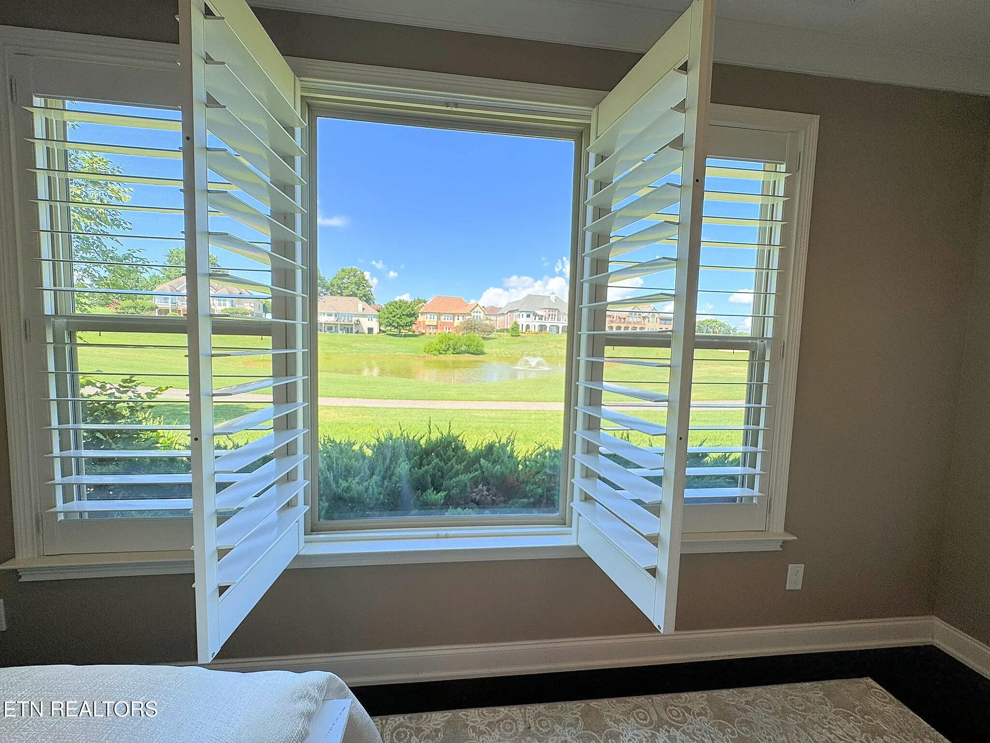 Property Slideshow image 22 of 46 | 120 white hawk dr, Vonore, TN, 37885