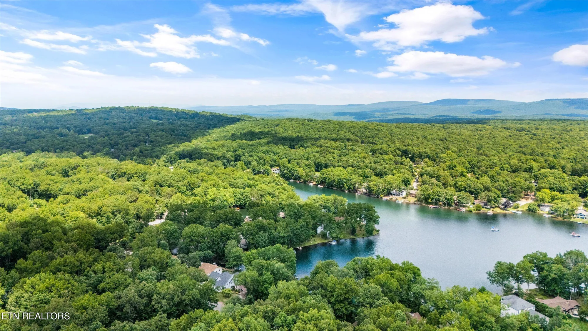 Property Slideshow image 47 of 57 | 22 meadowlark cir, Crossville, TN, 38558