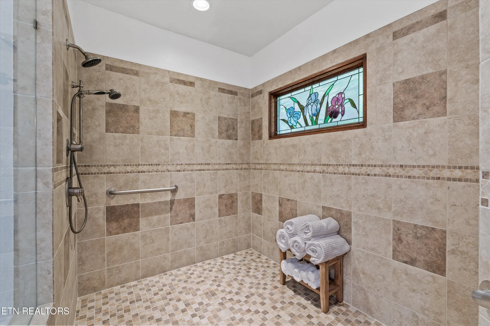 Property Slideshow image 30 of 57 | 22 meadowlark cir, Crossville, TN, 38558